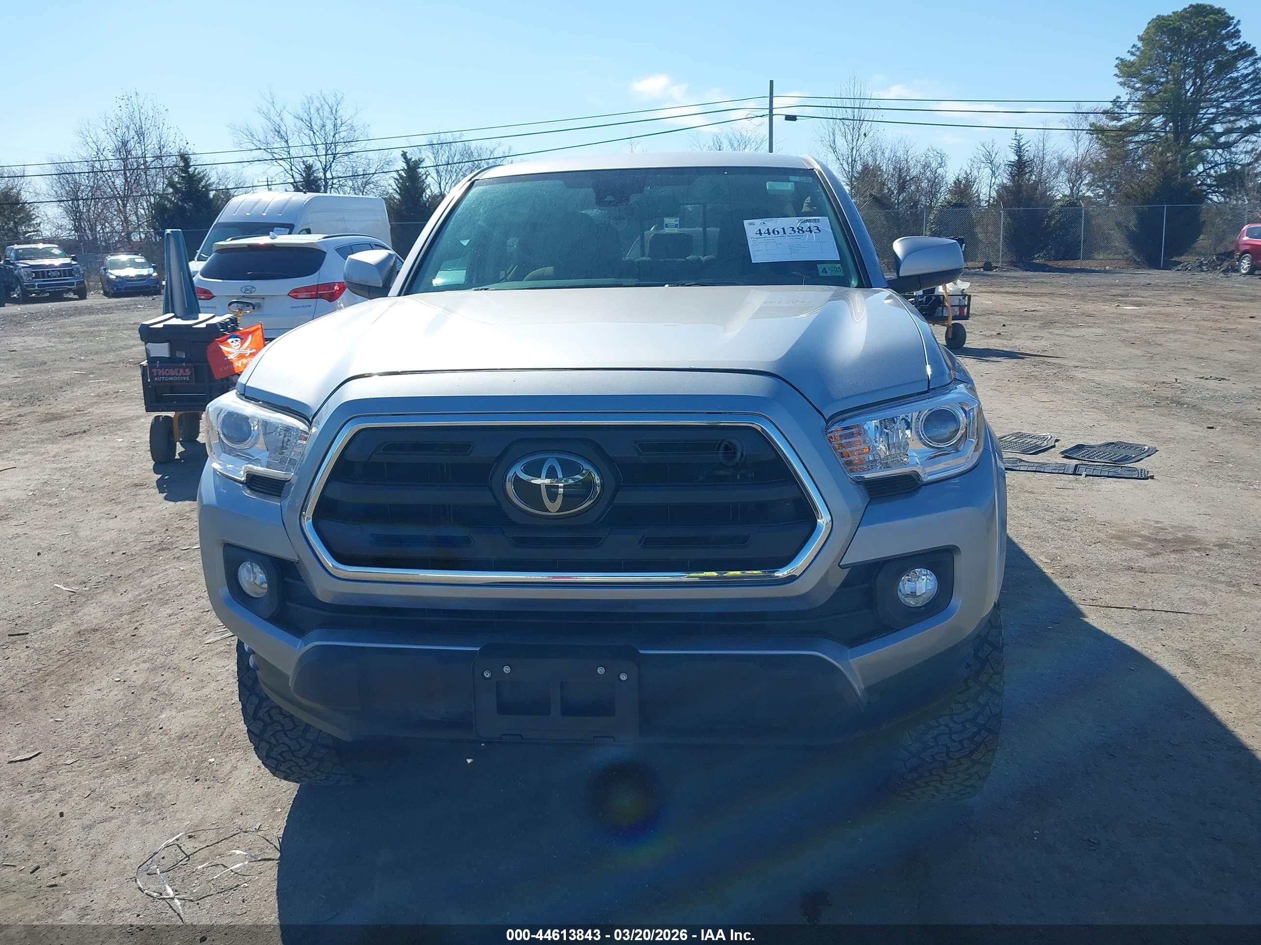 TOYOTA TACOMA image 6