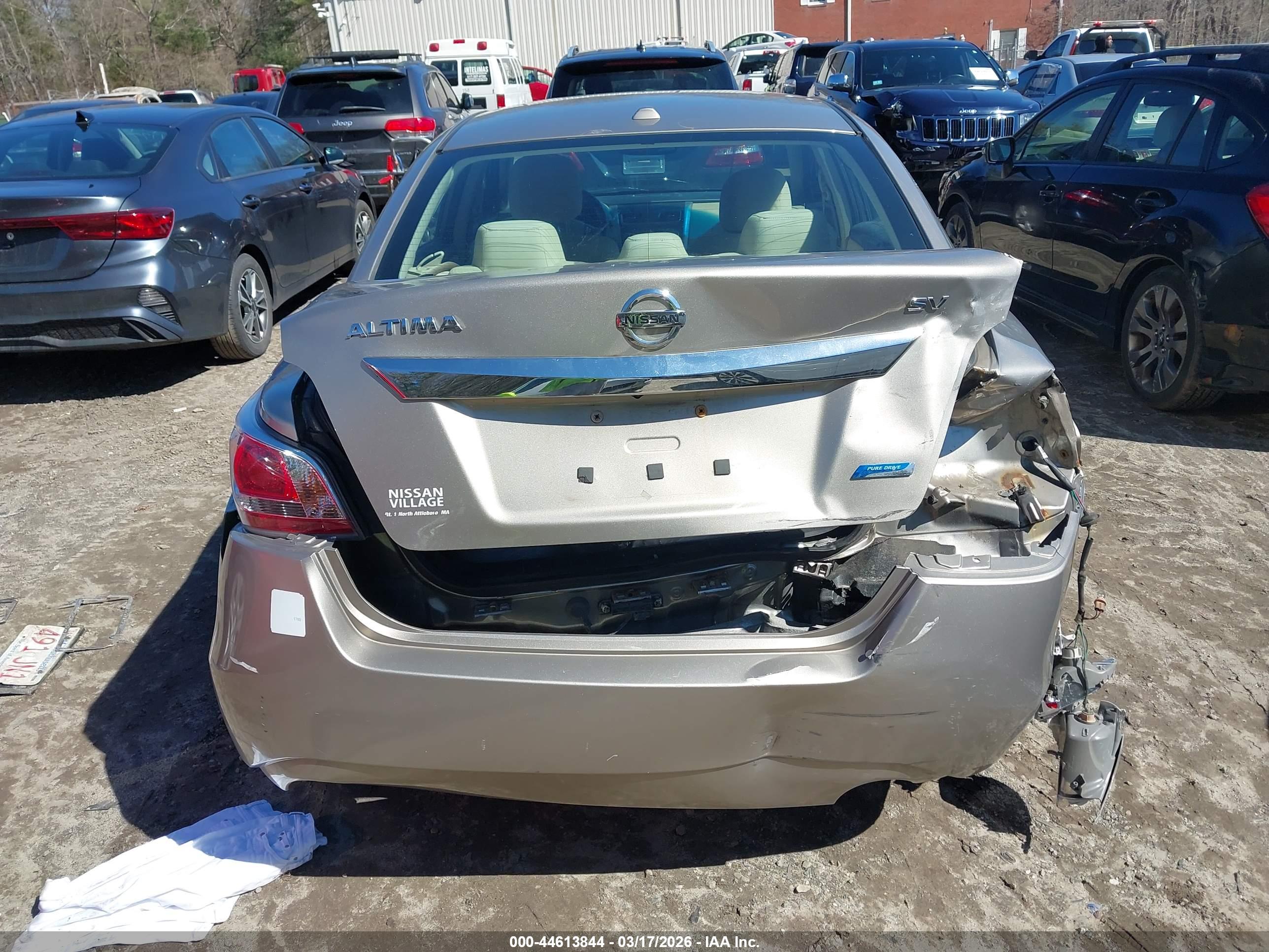NISSAN ALTIMA image 6