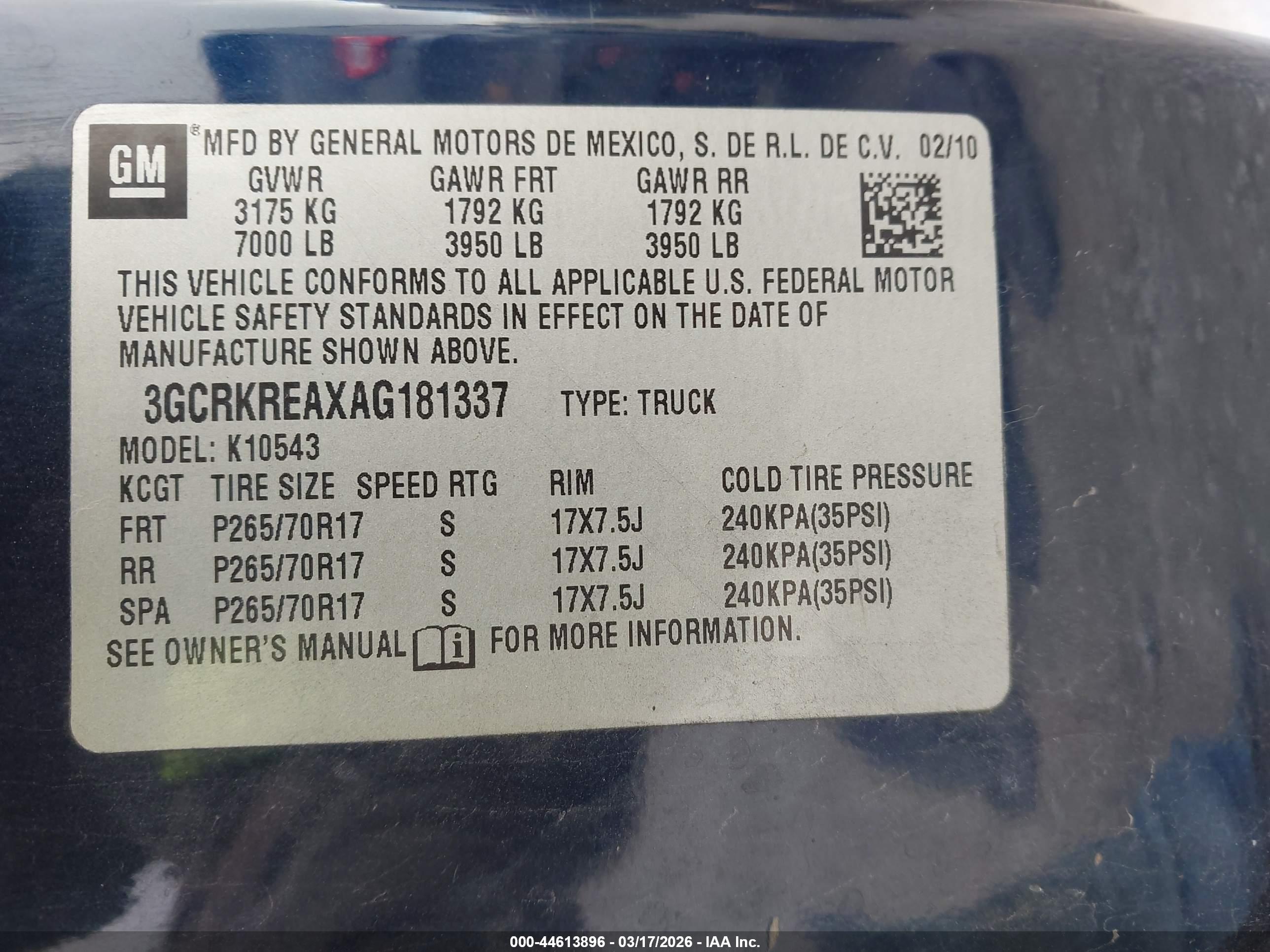 CHEVROLET SILVERADO image 9