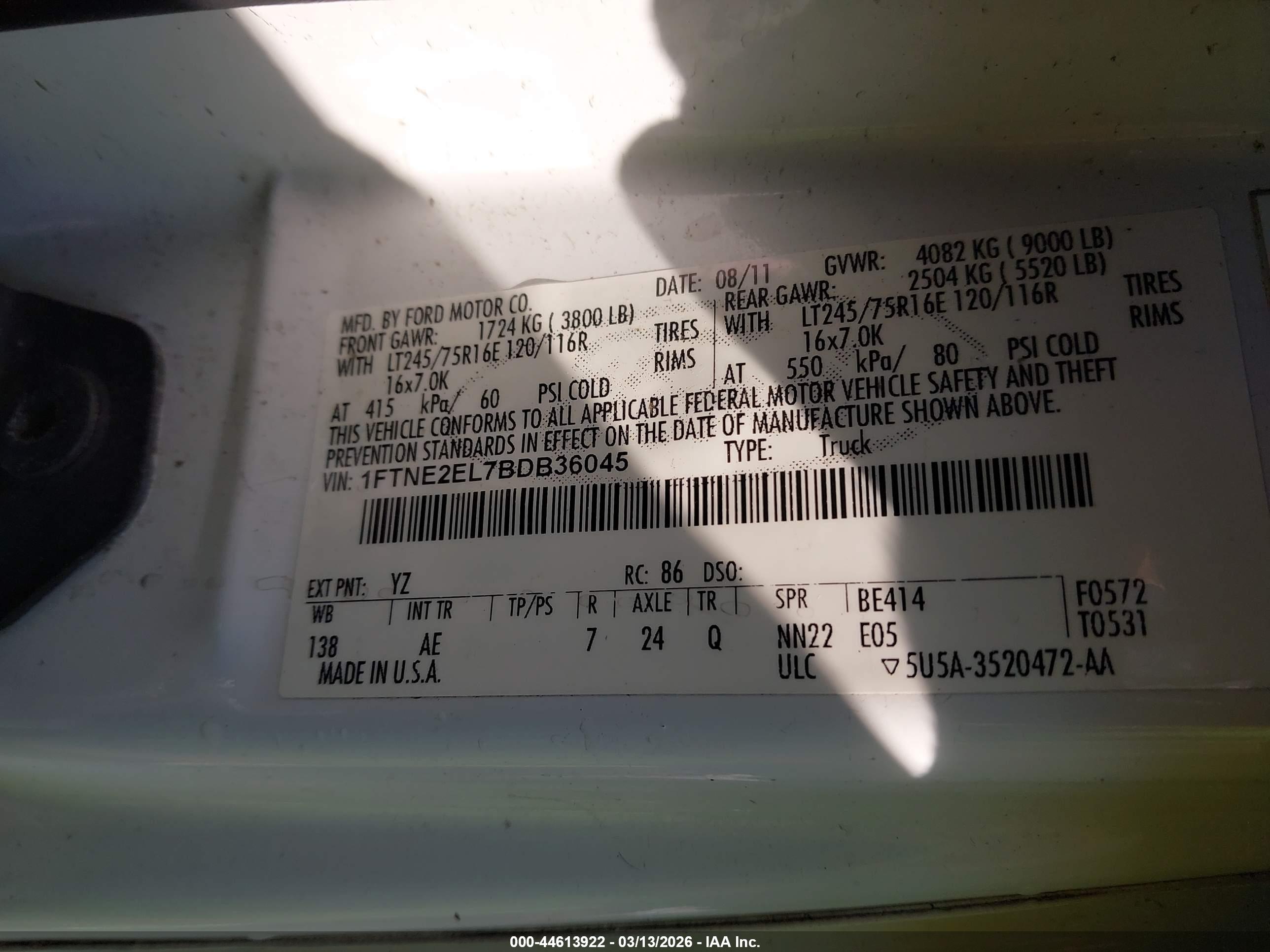 FORD E-250 image 9