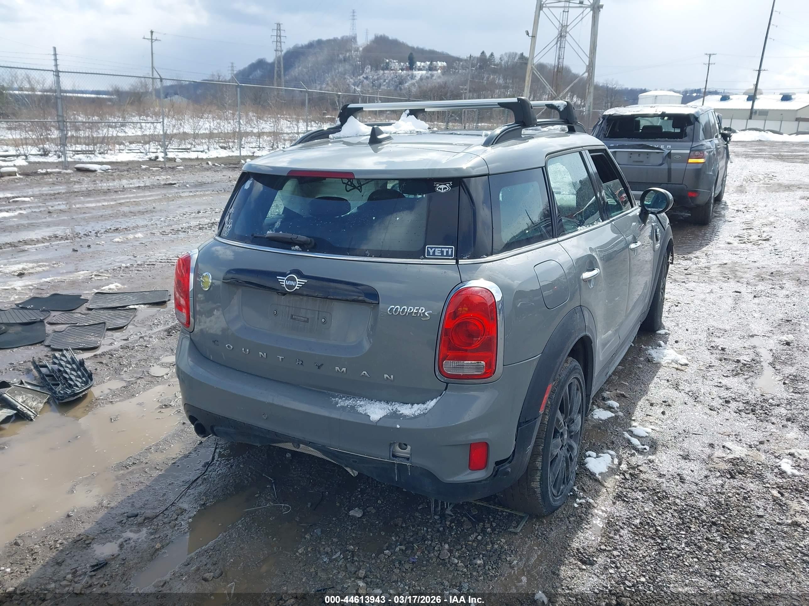 MINI E image 4