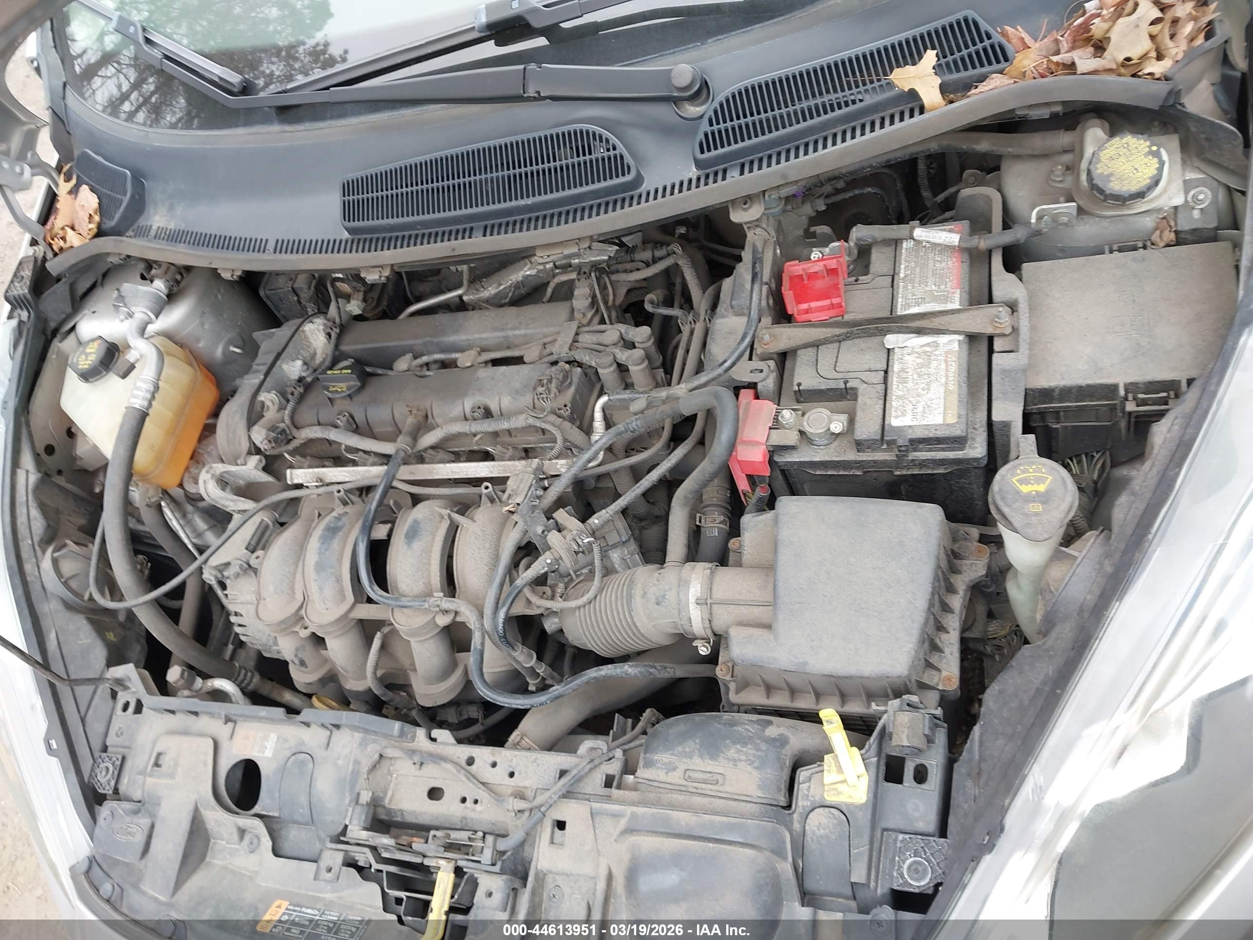 FORD FIESTA image 10