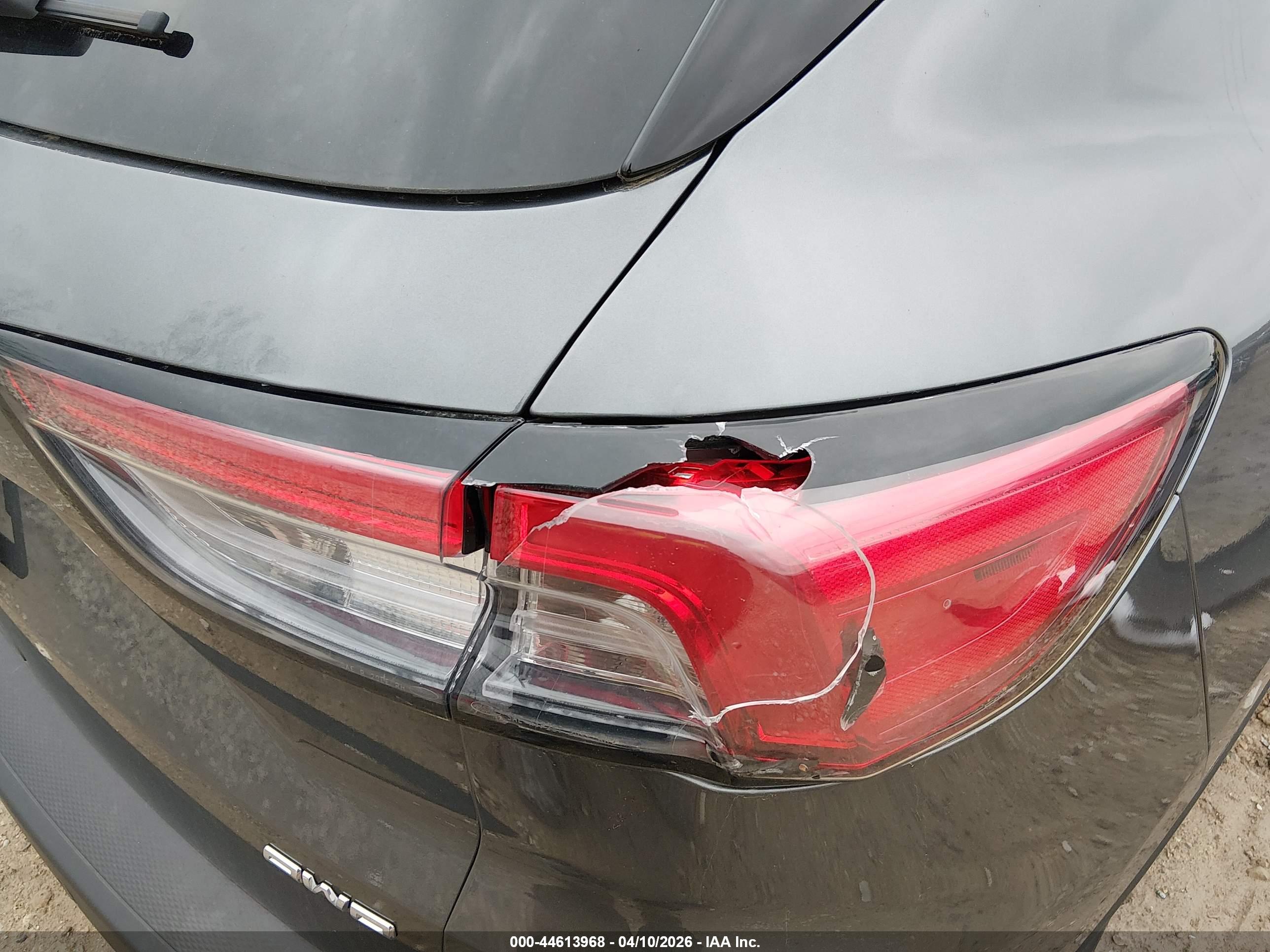 FORD ESCAPE image 6