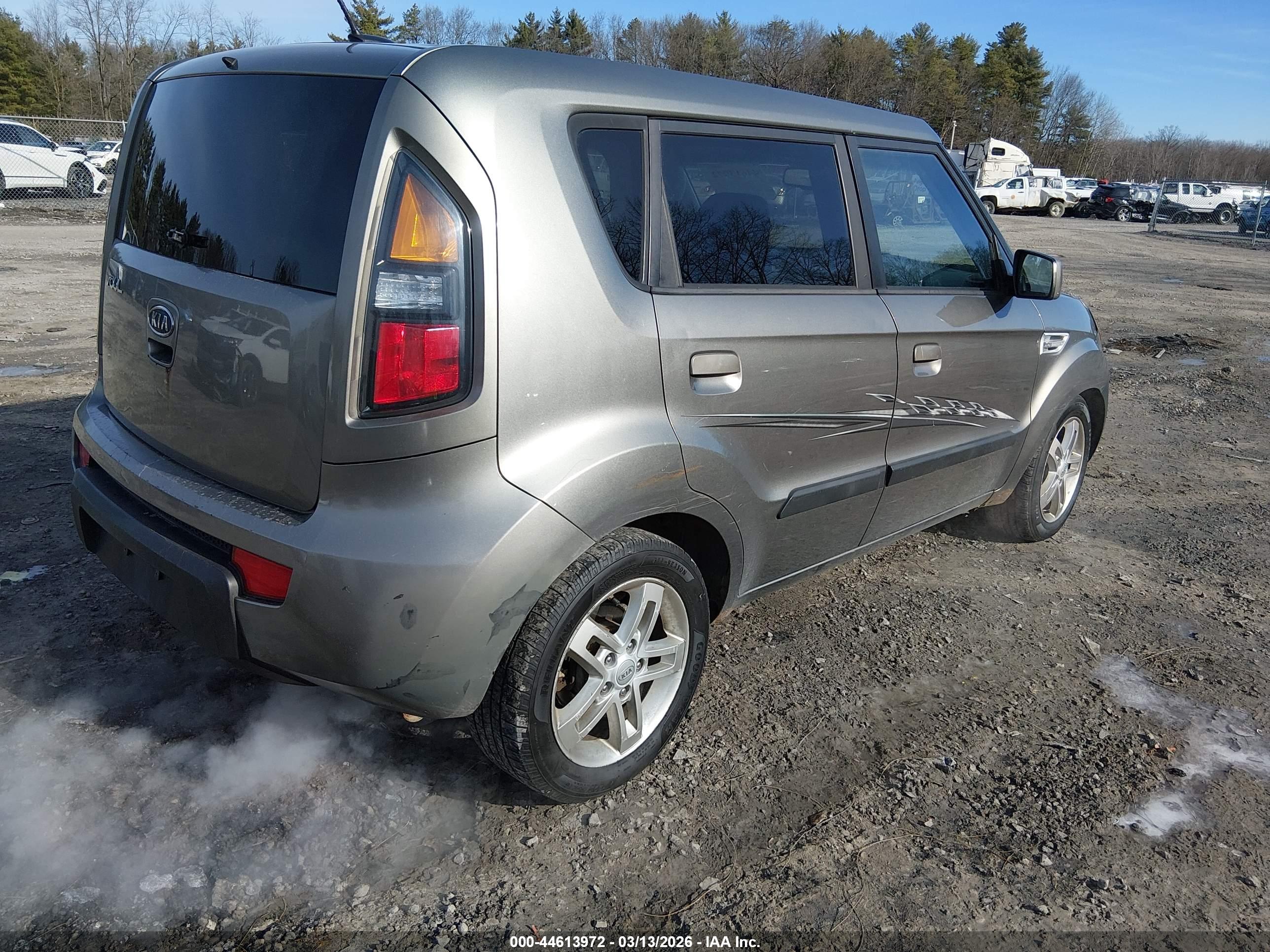 KIA SOUL image 4