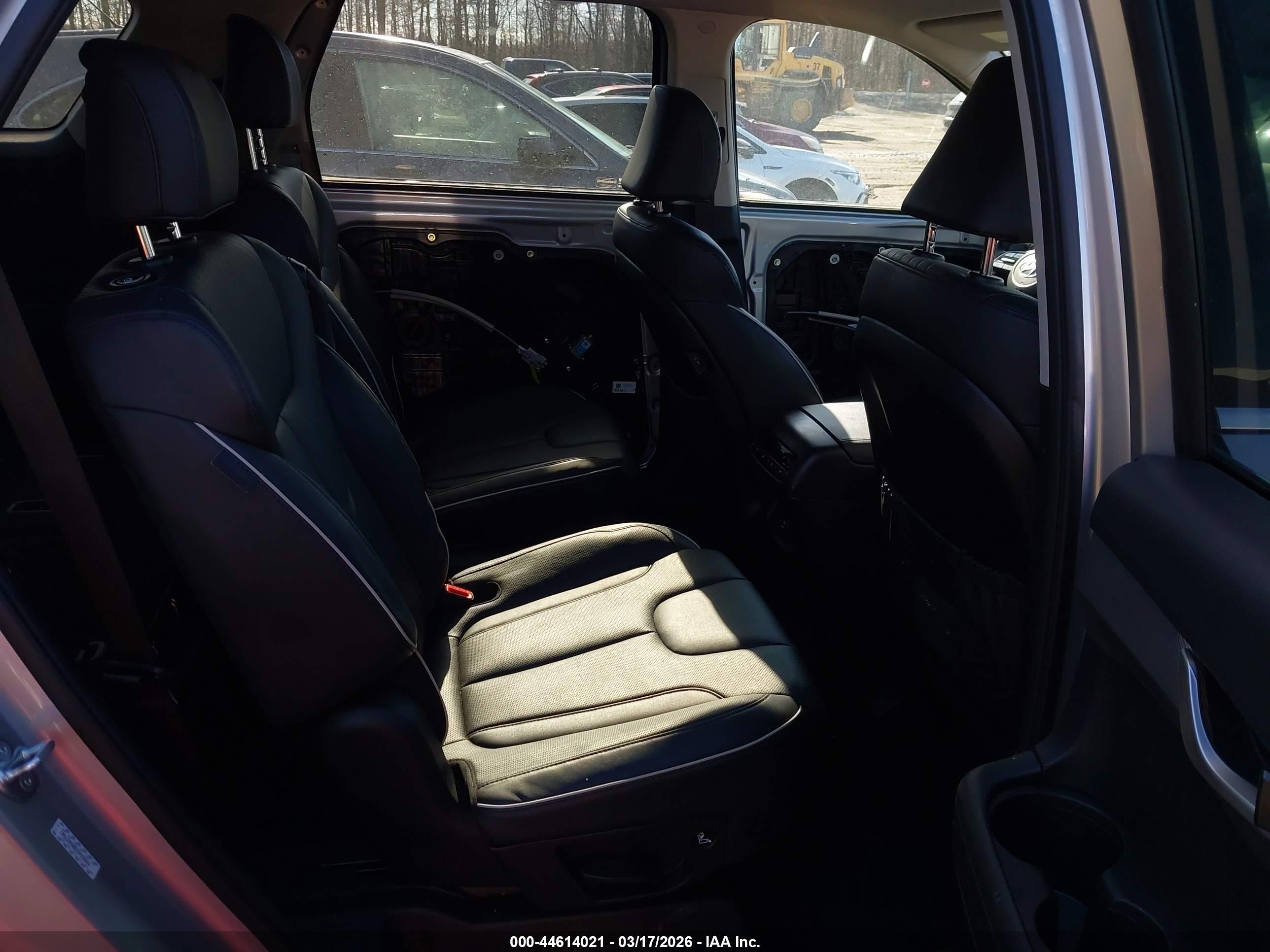 HYUNDAI PALISADE image 8