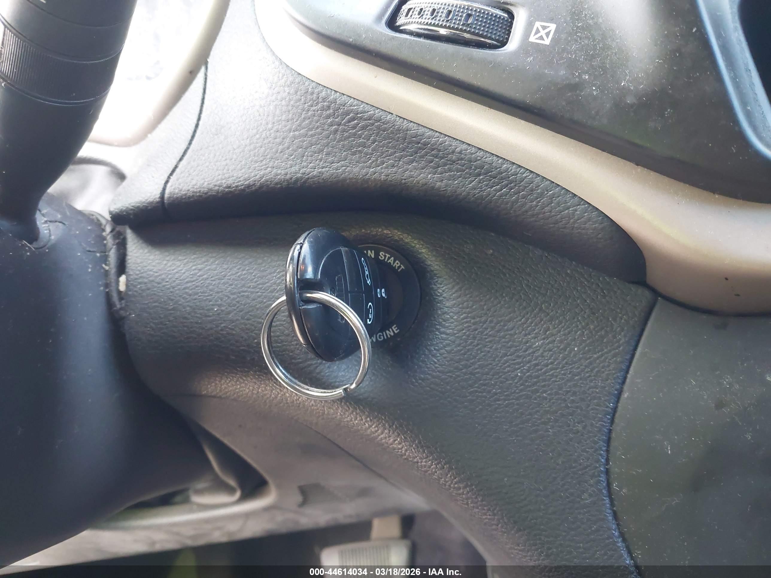 JEEP CHEROKEE image 11