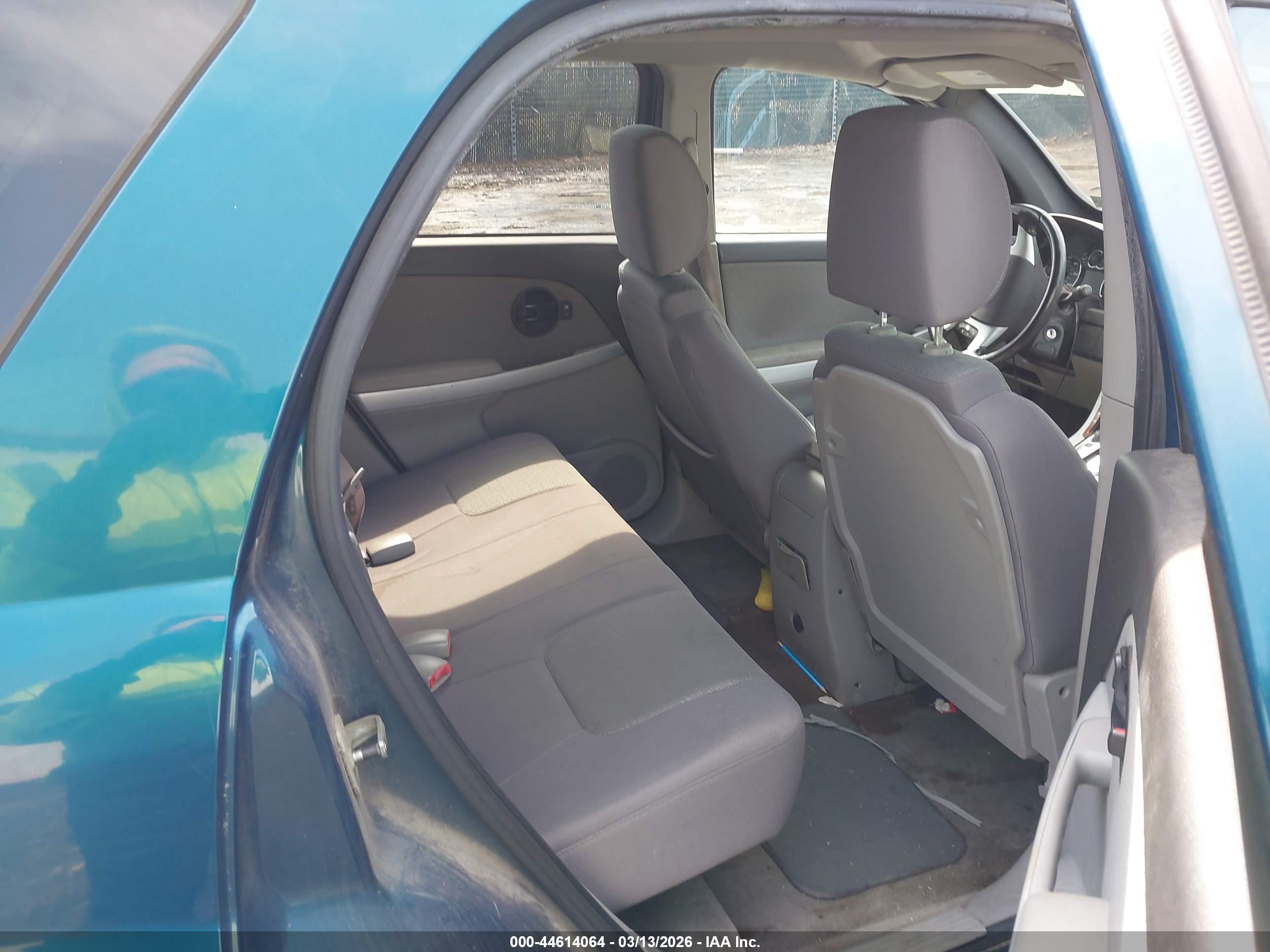 CHEVROLET EQUINOX image 8
