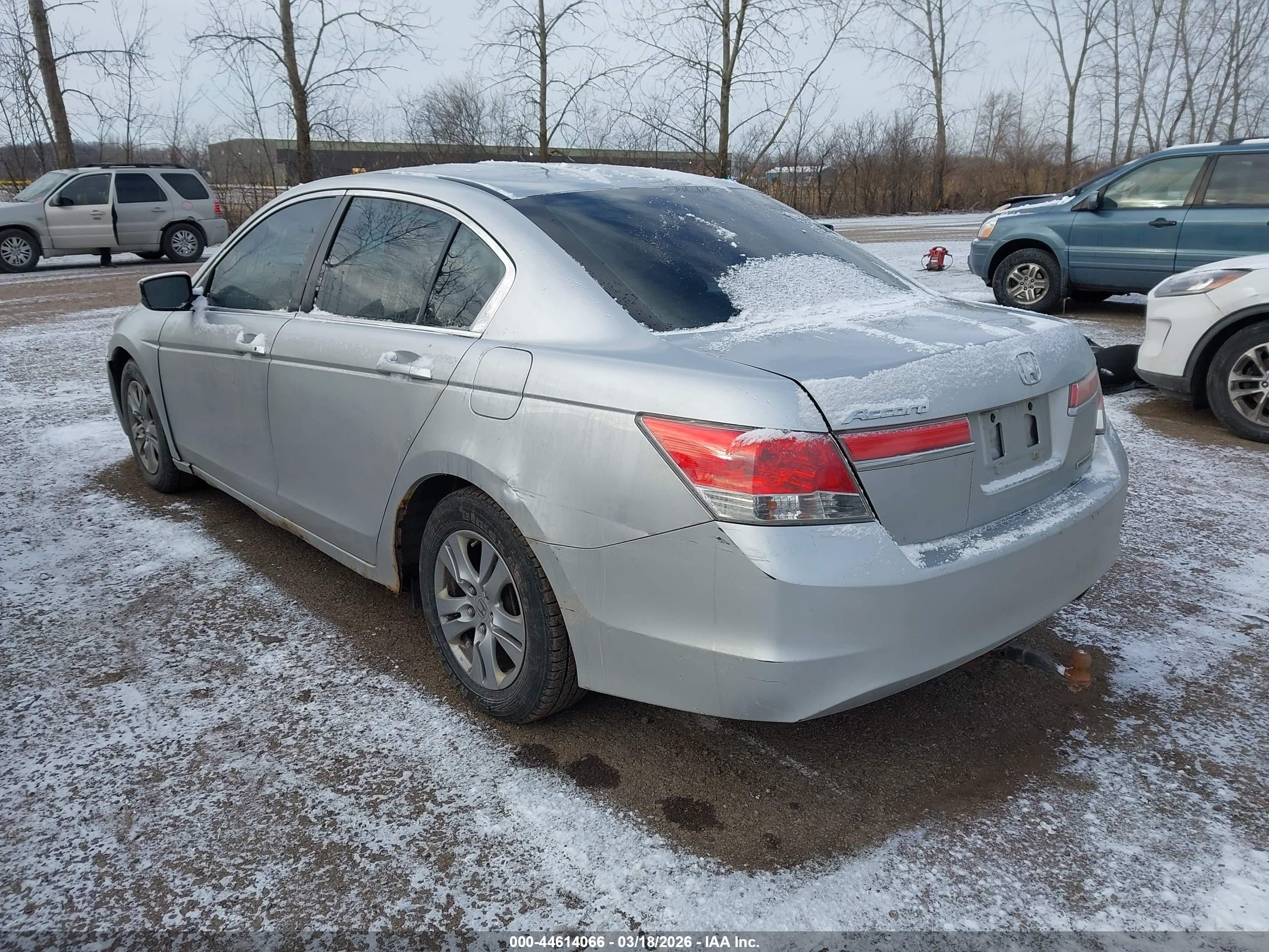 HONDA ACCORD image 3
