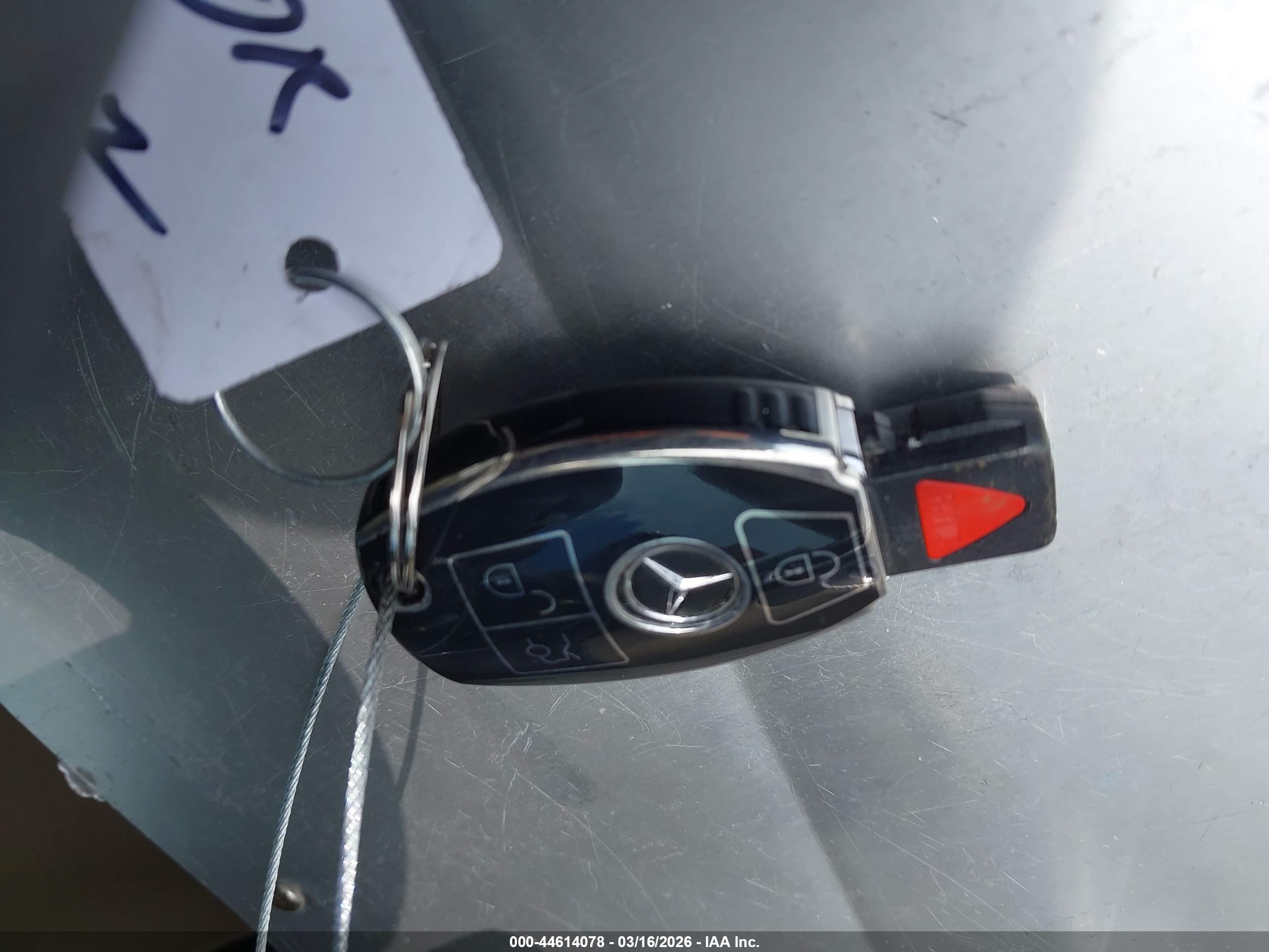MERCEDES-BENZ GLE image 11