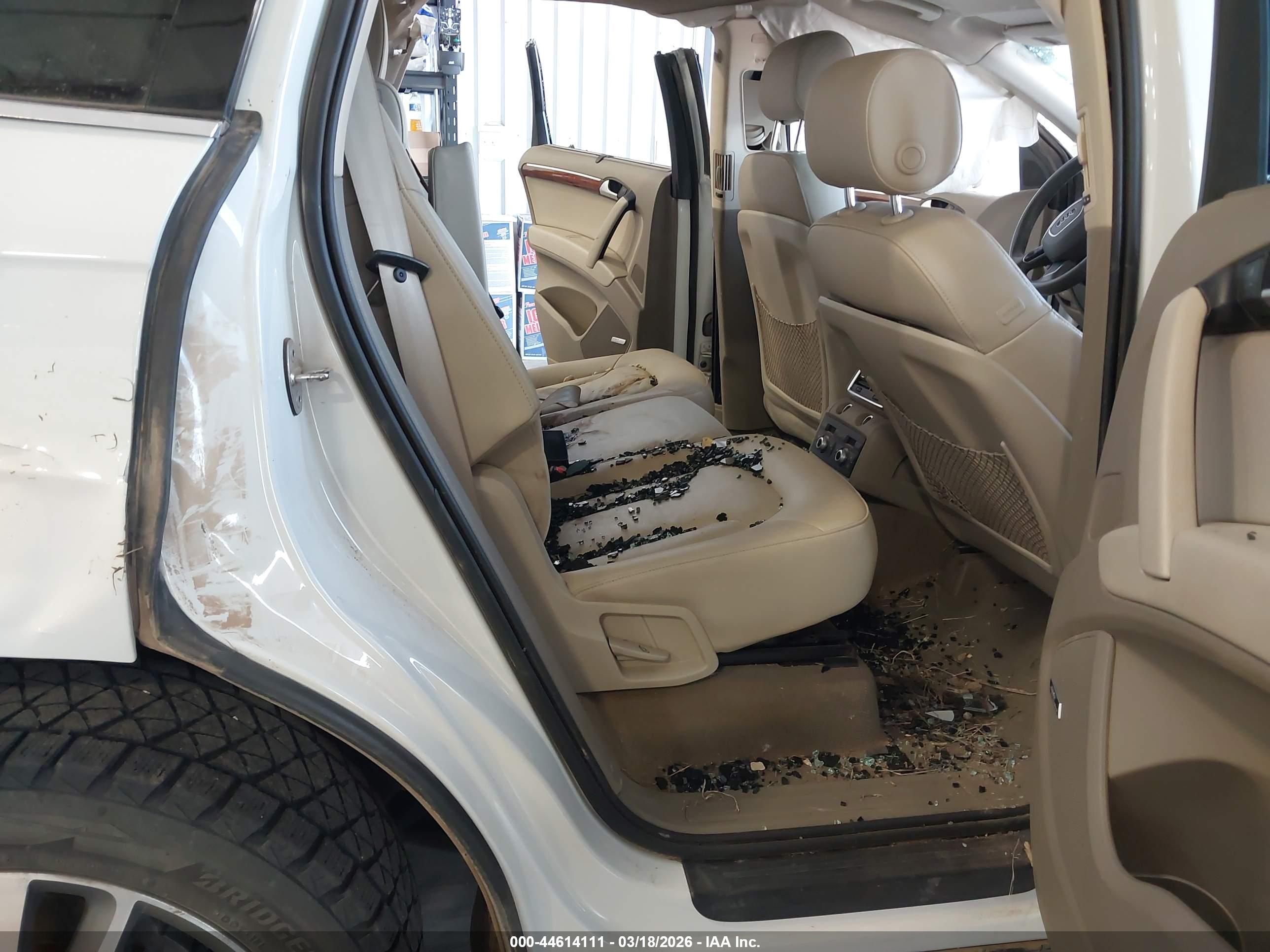 AUDI Q7 image 8