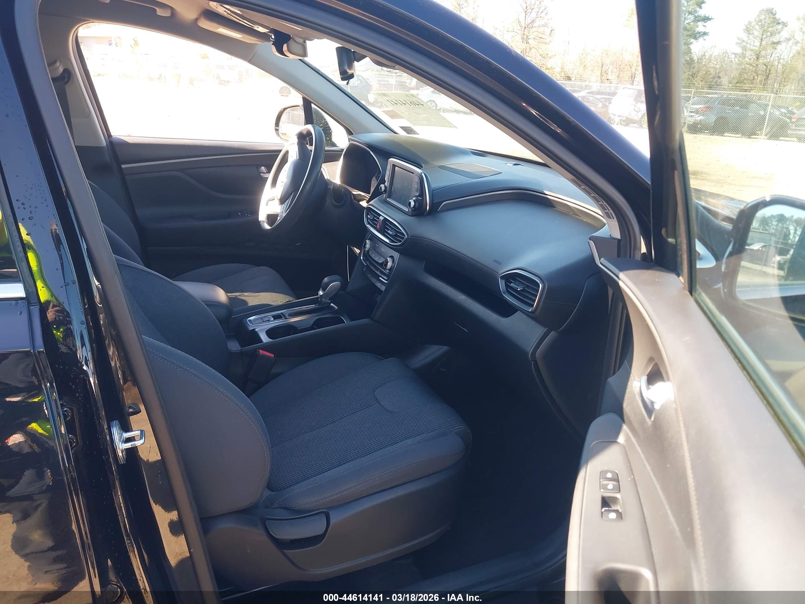 HYUNDAI SANTA image 5