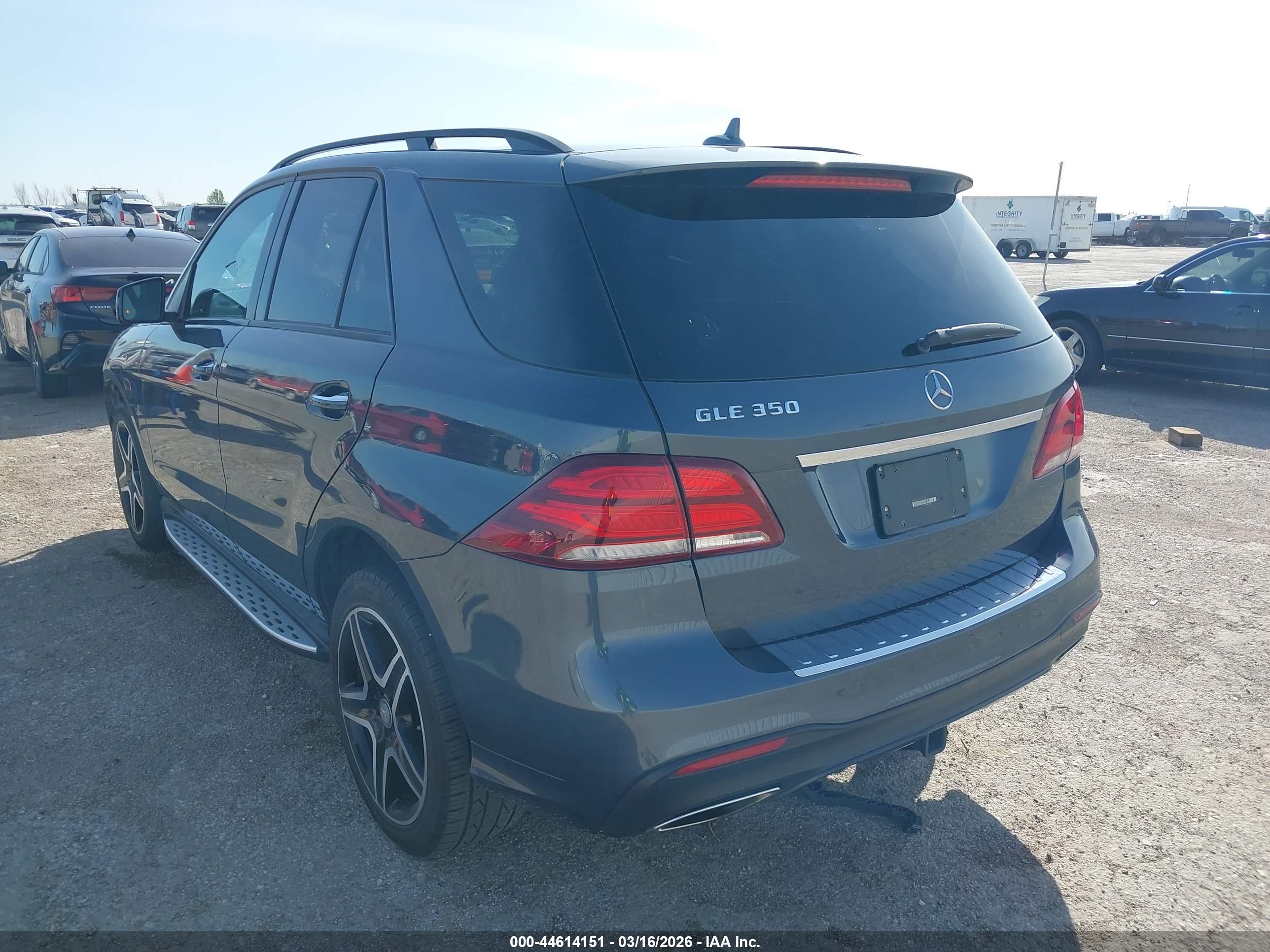 MERCEDES-BENZ GLE image 3