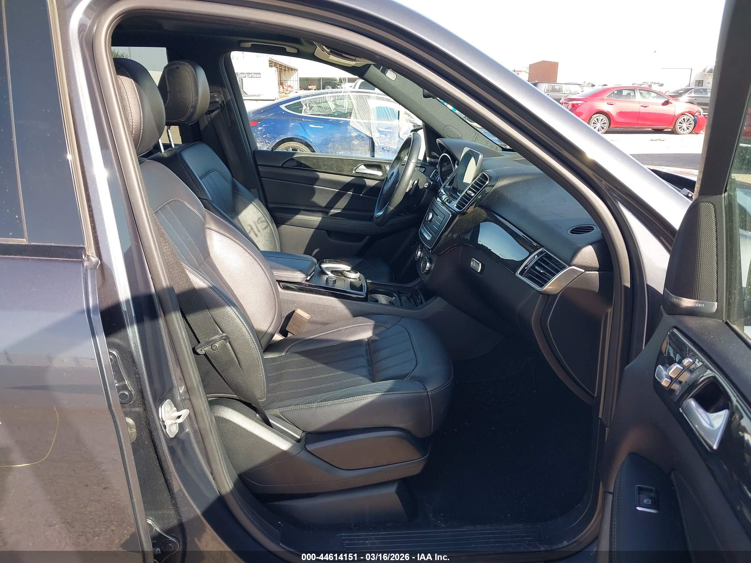 MERCEDES-BENZ GLE image 5