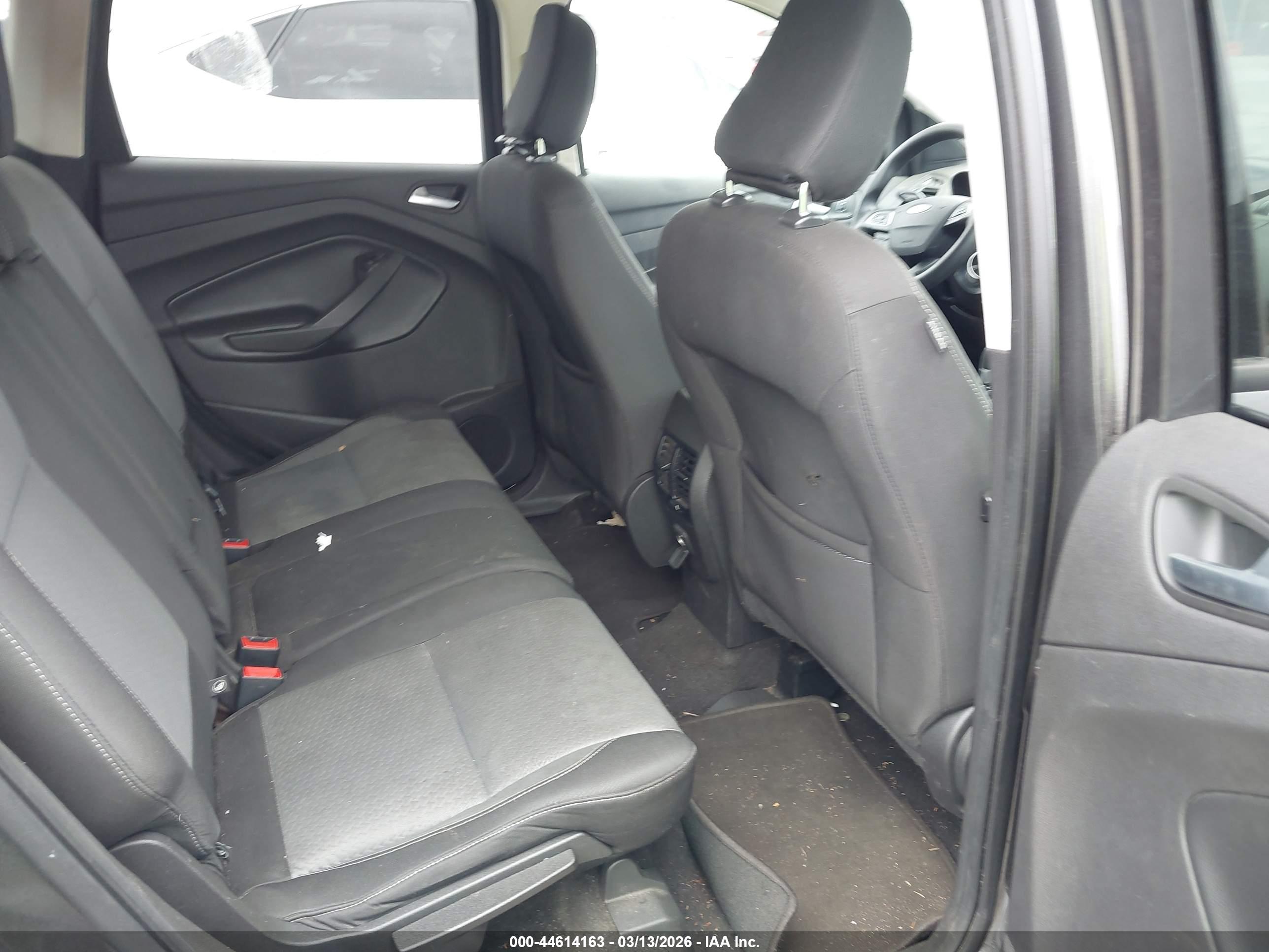 FORD ESCAPE image 8