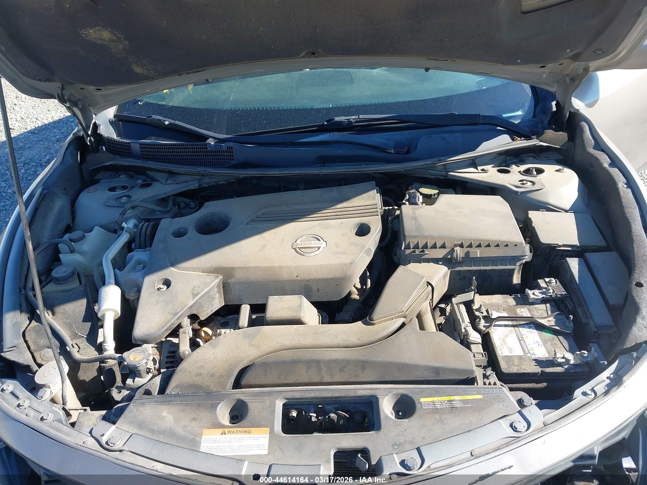 NISSAN ALTIMA image 10