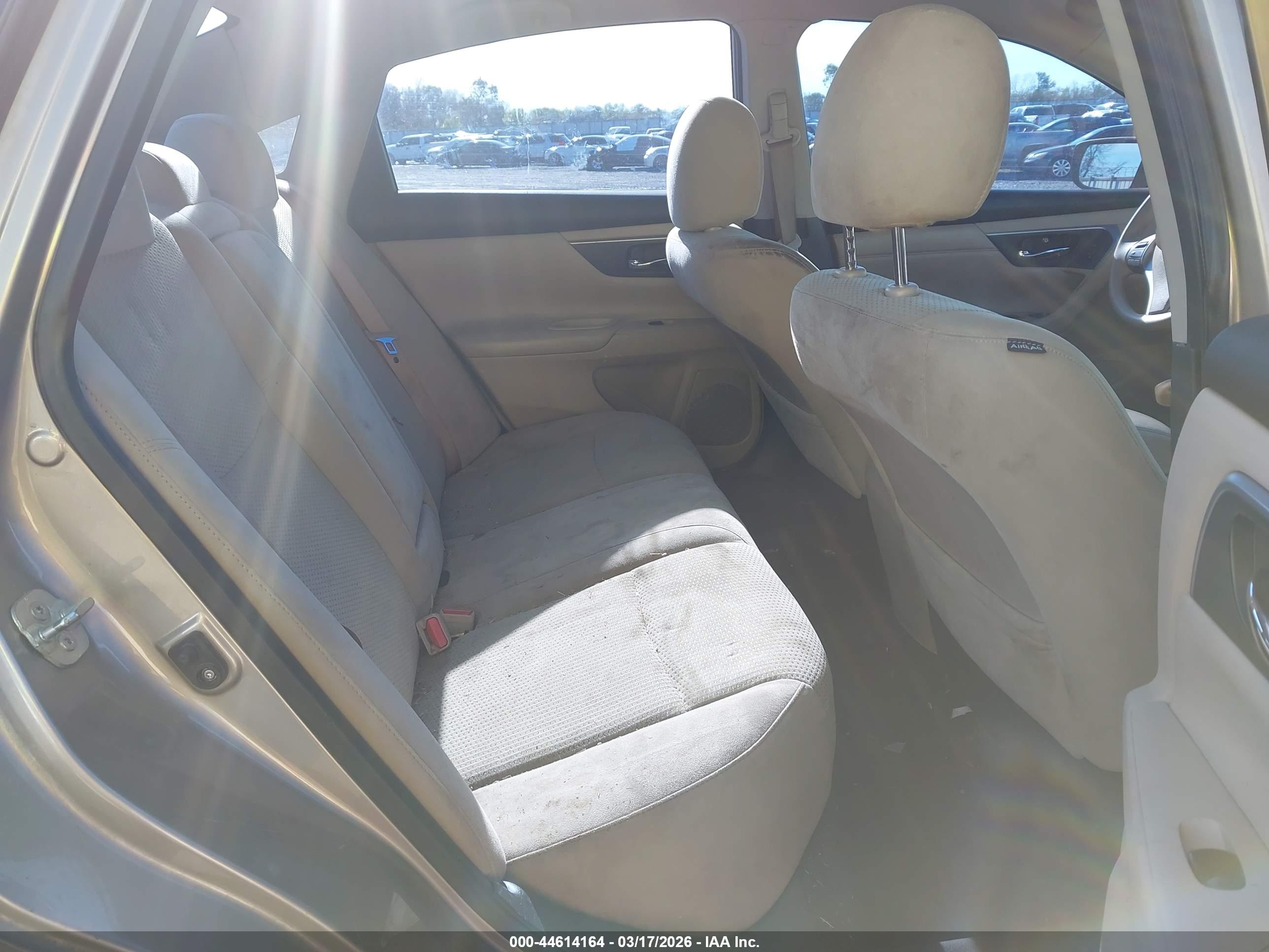 NISSAN ALTIMA image 8