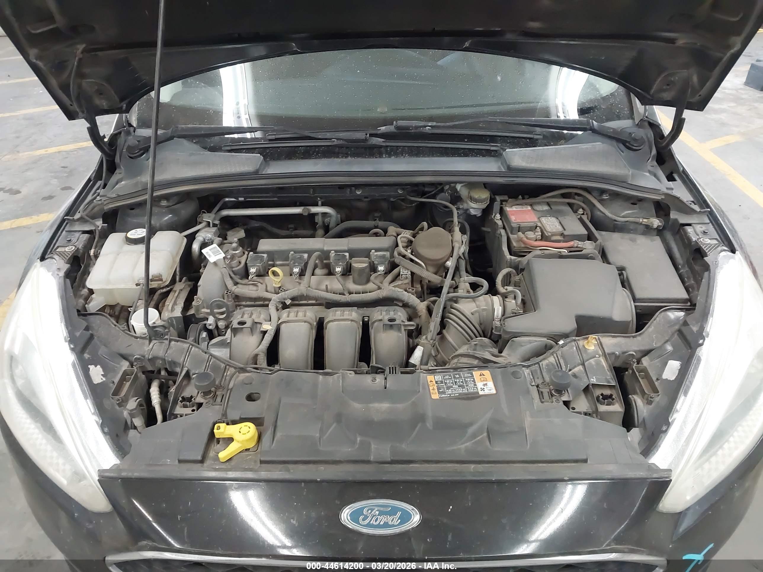 FORD FOCUS image 10