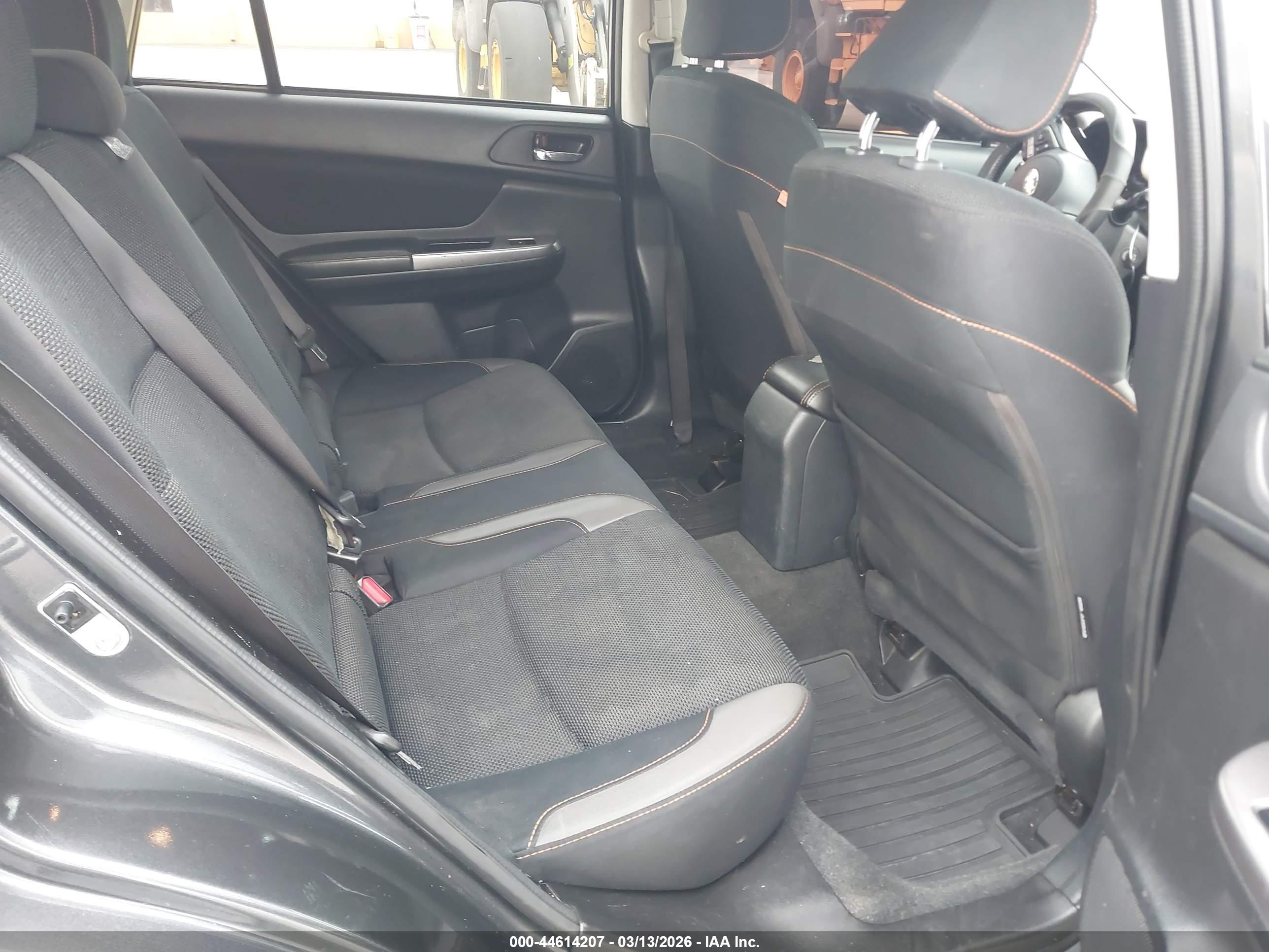 SUBARU CROSSTREK image 8