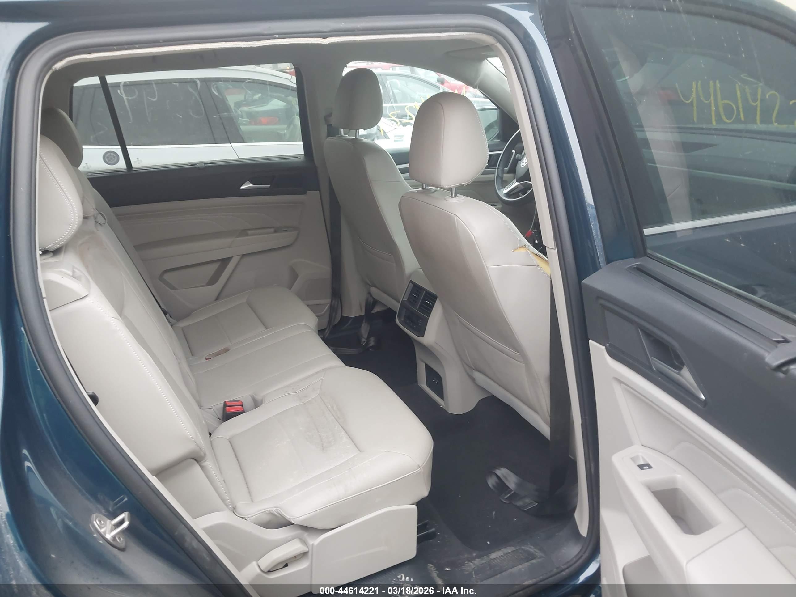 VOLKSWAGEN ATLAS image 8