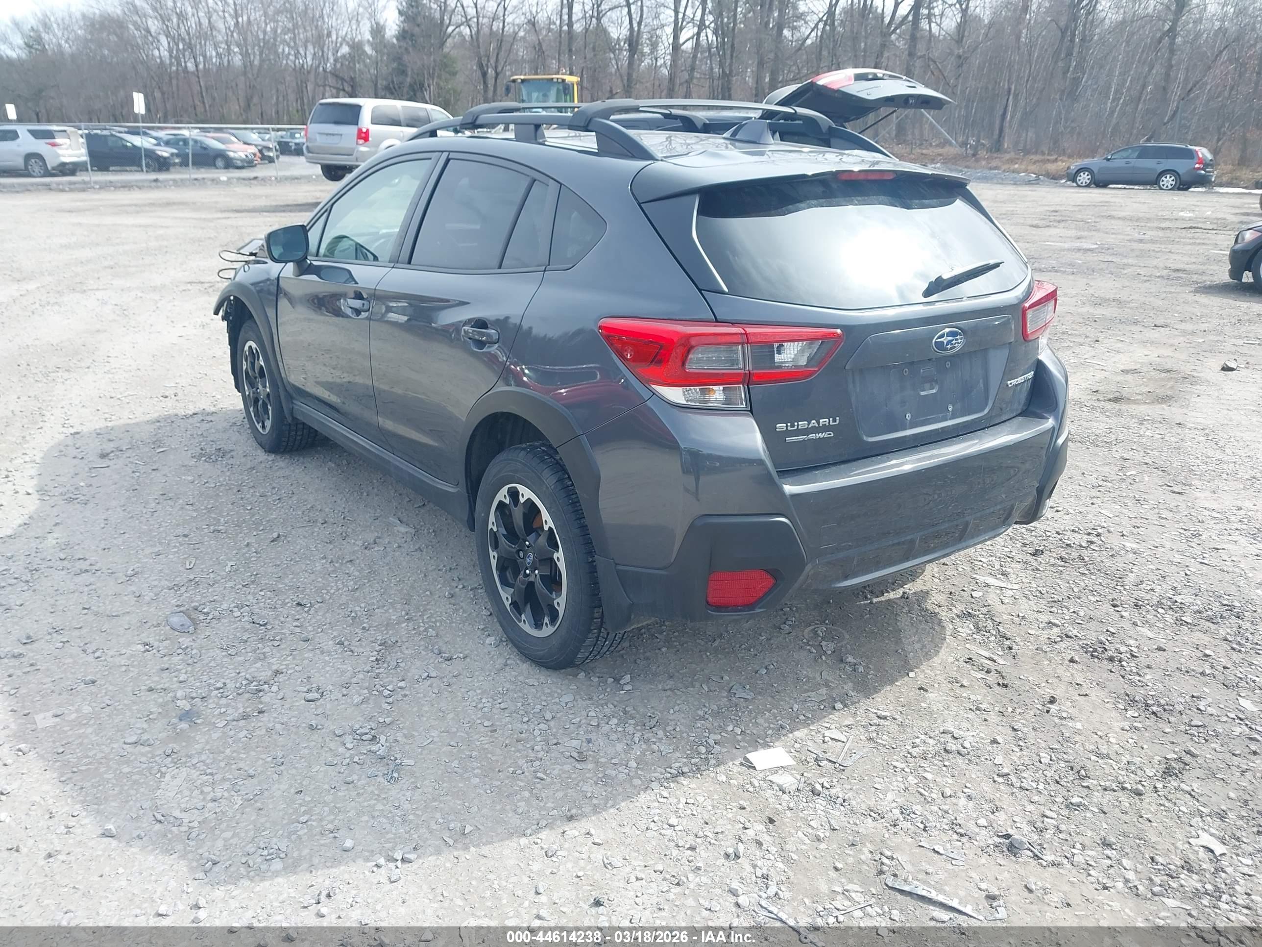 SUBARU CROSSTREK image 3