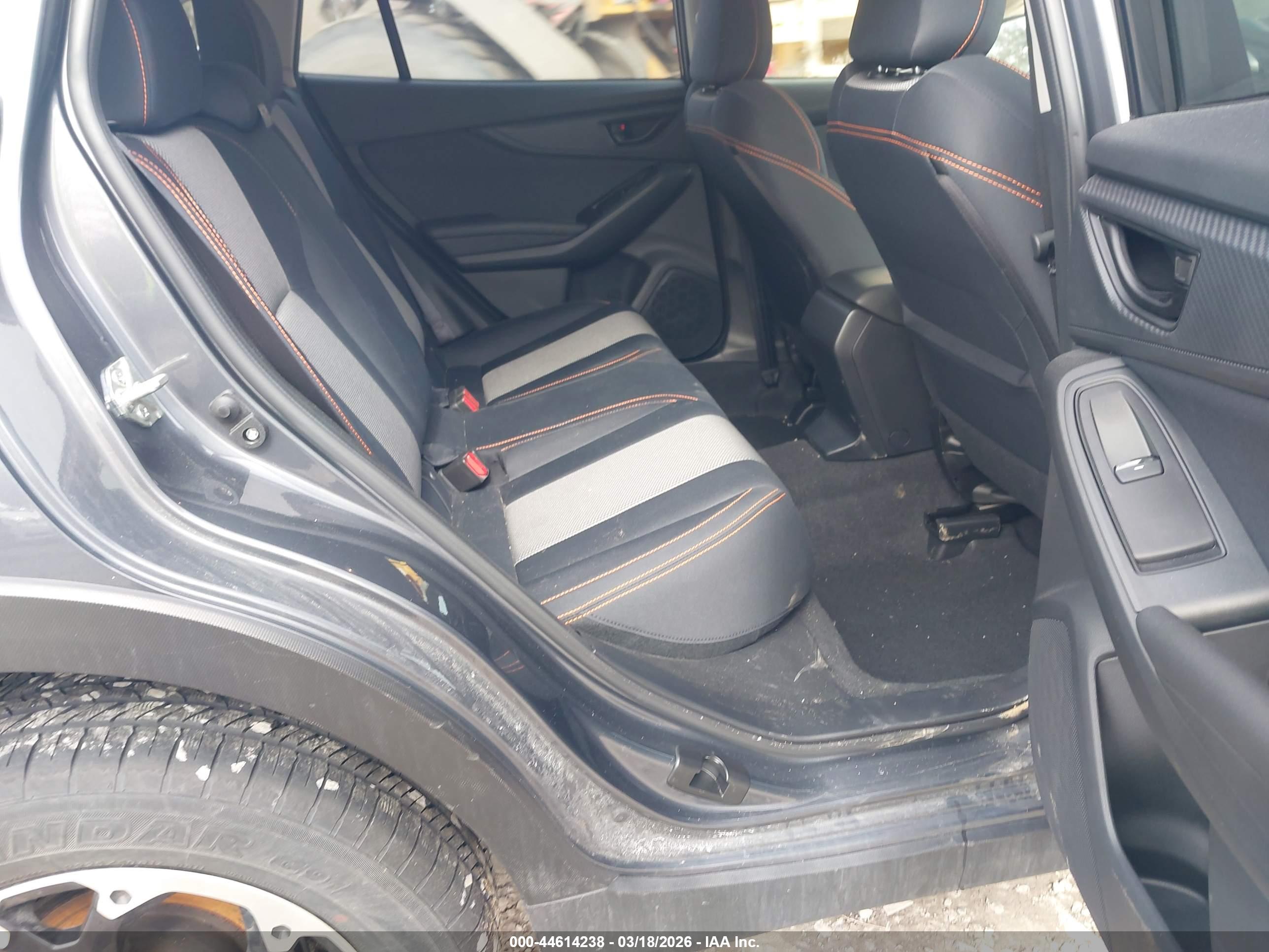 SUBARU CROSSTREK image 8