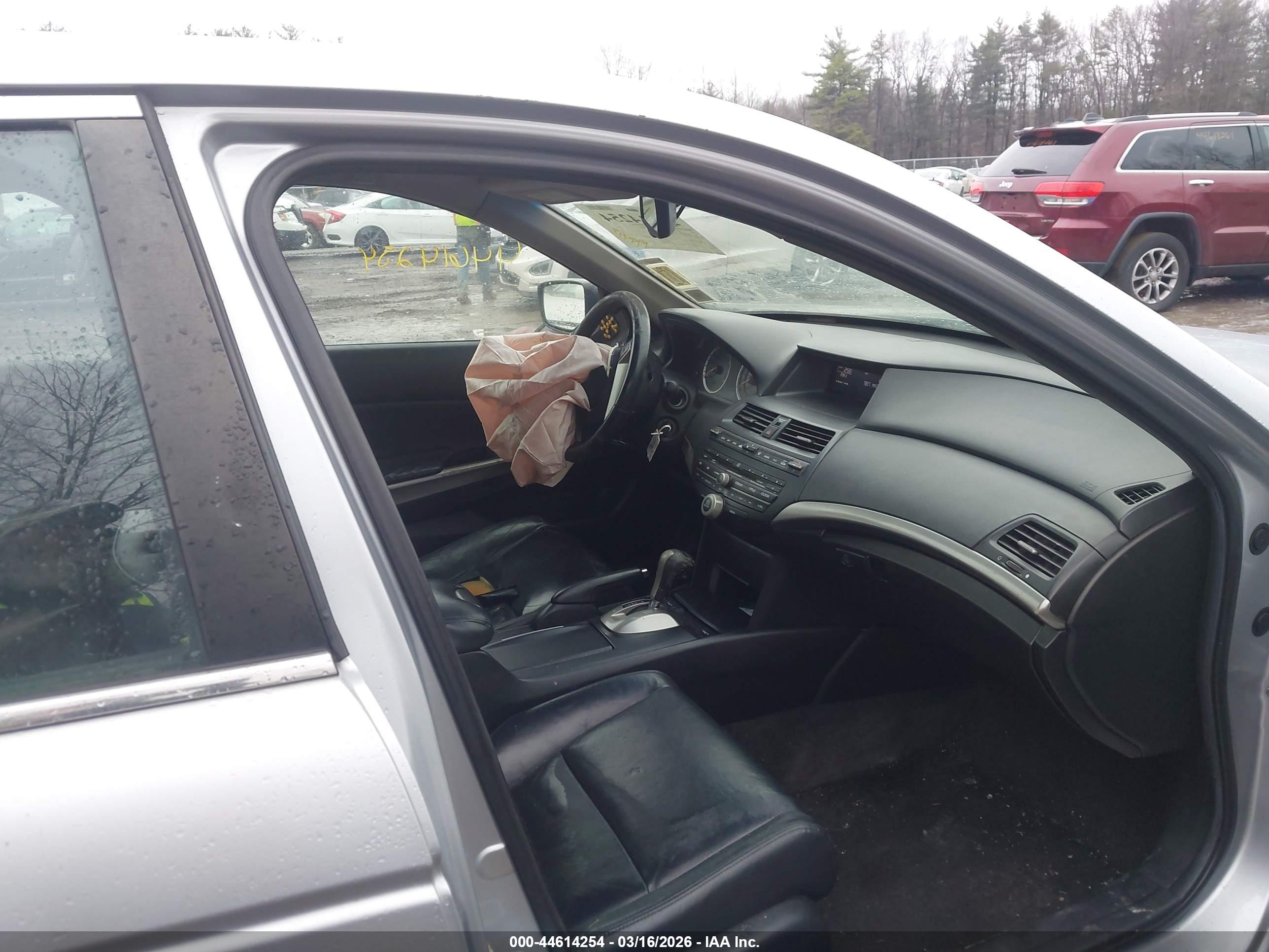 HONDA ACCORD image 5