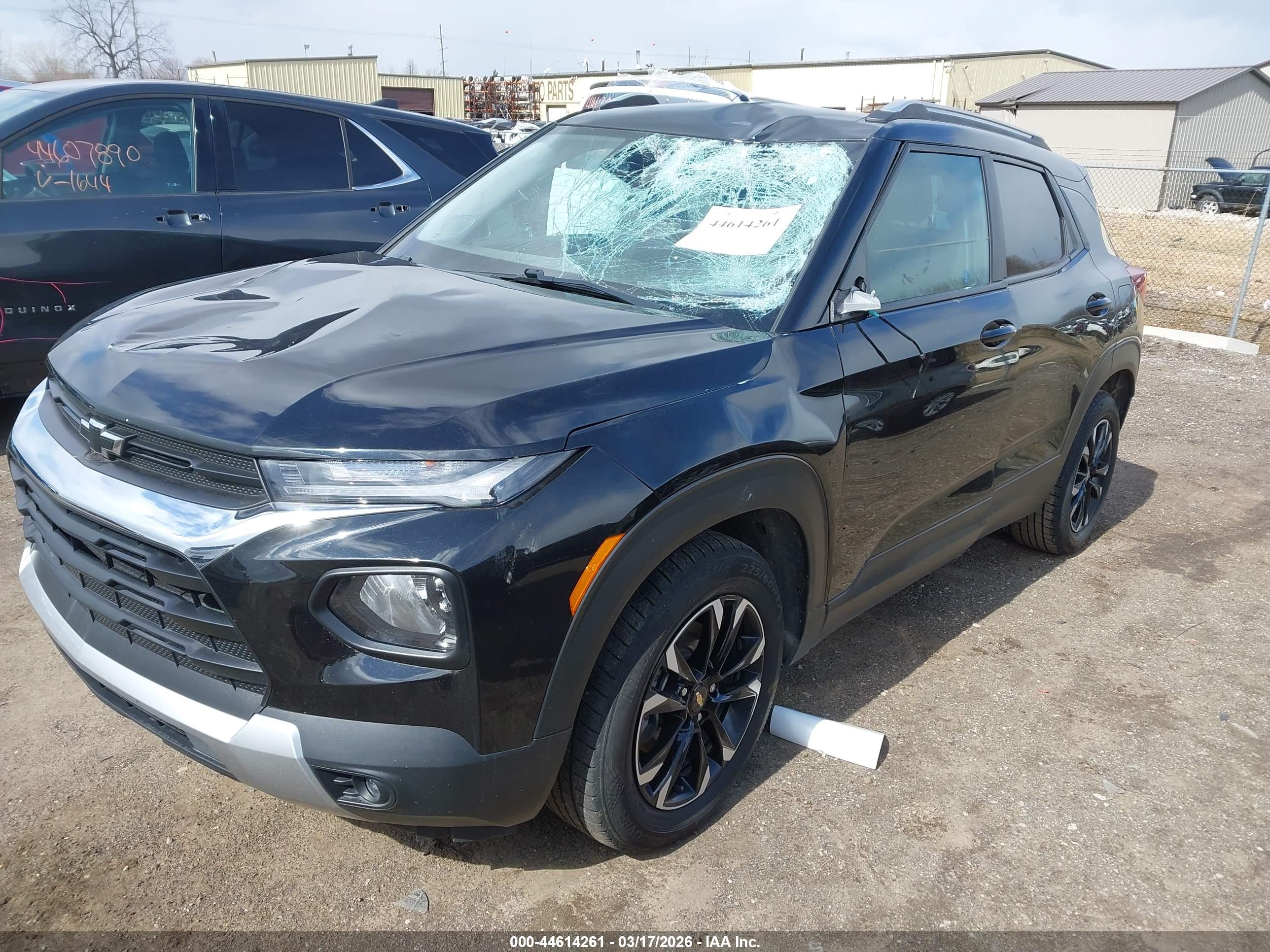 CHEVROLET TRAILBLAZER image 2