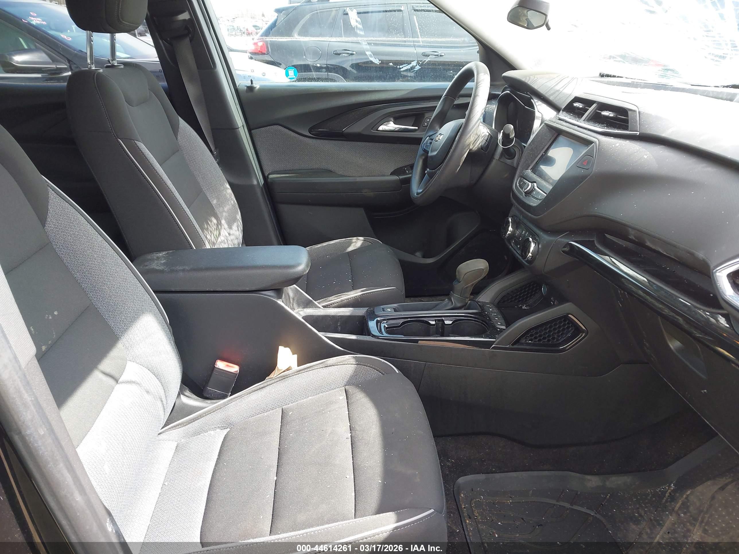 CHEVROLET TRAILBLAZER image 5
