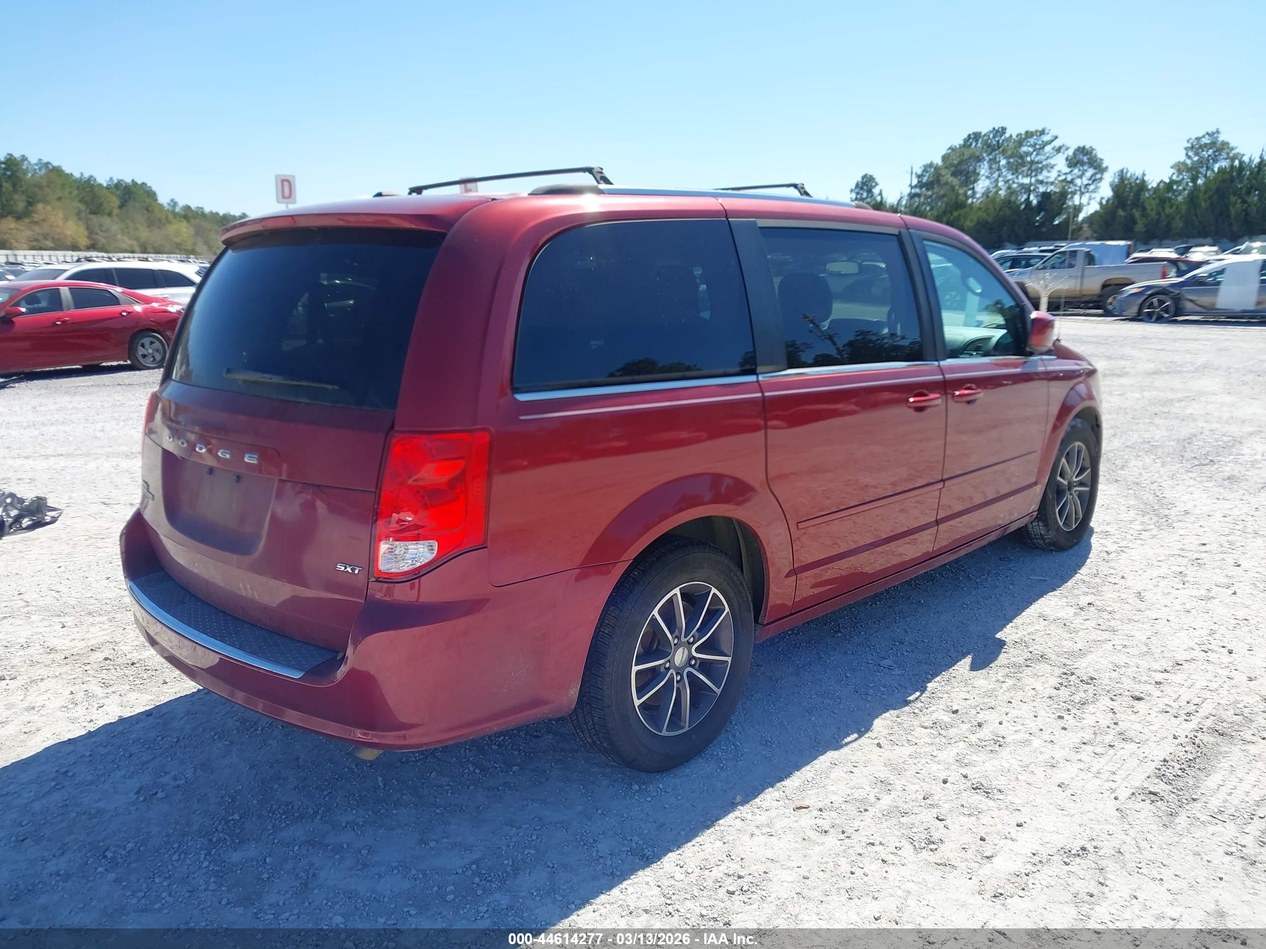 DODGE GRAND image 4
