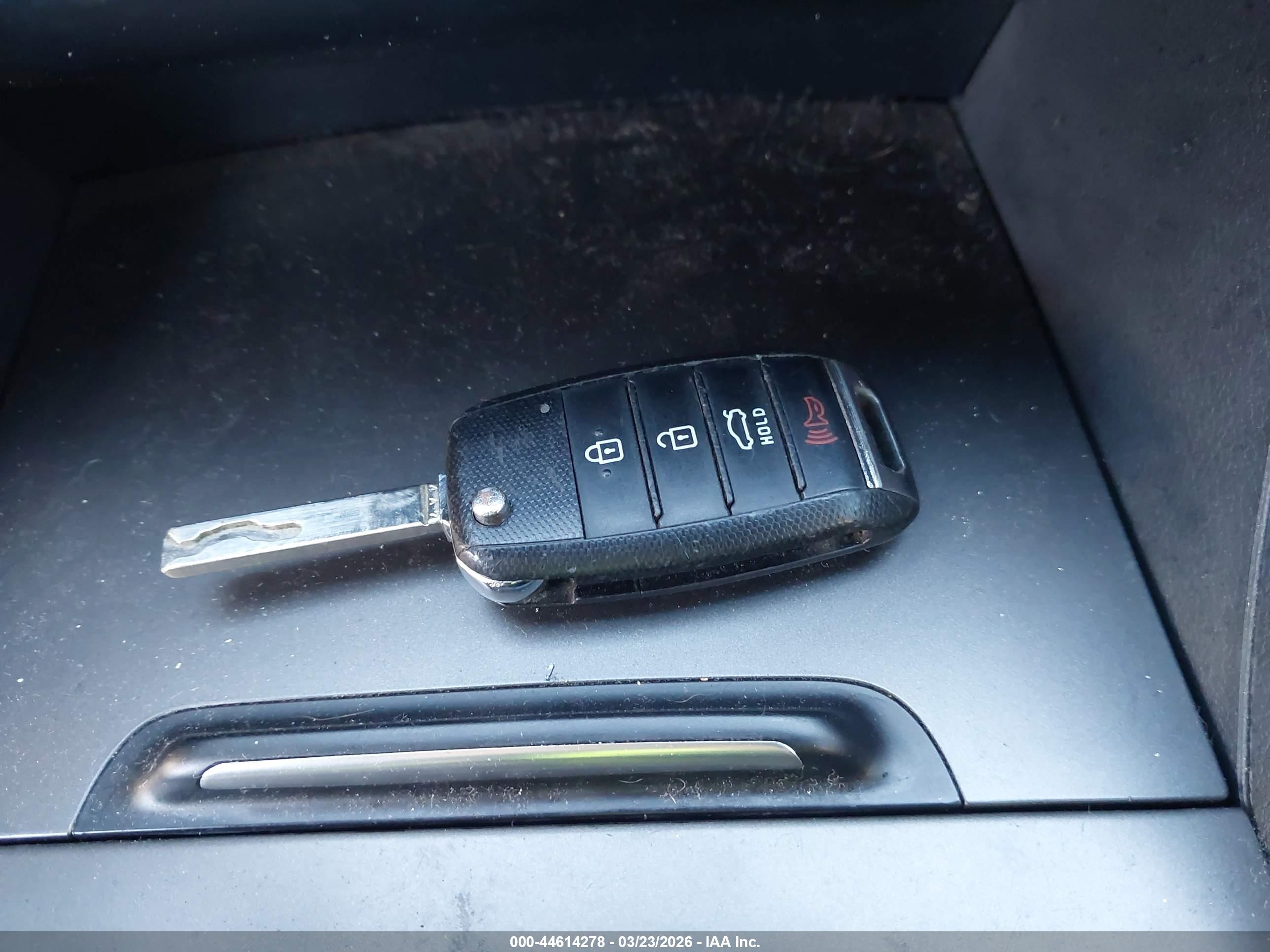 KIA OPTIMA image 11