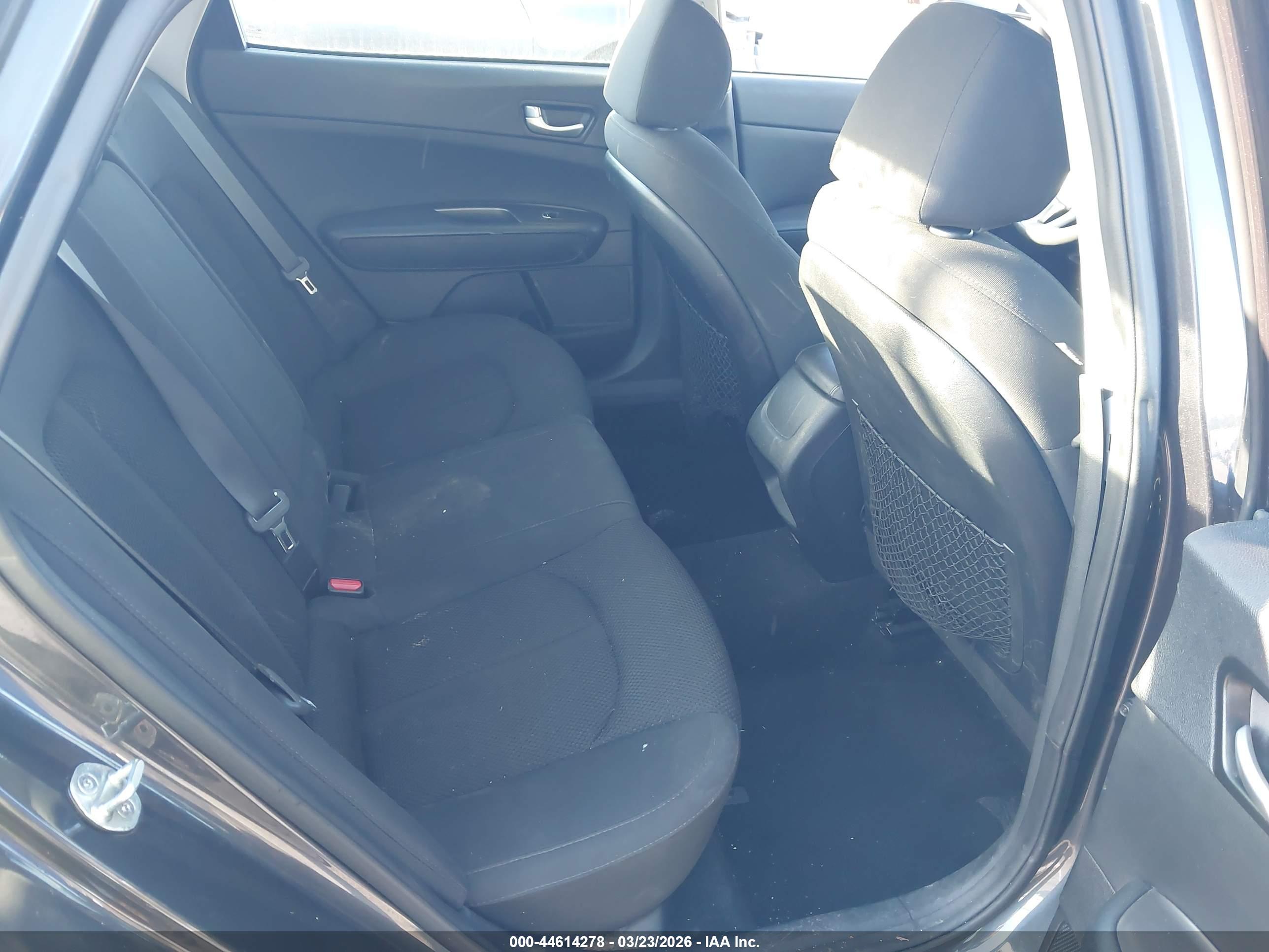 KIA OPTIMA image 8