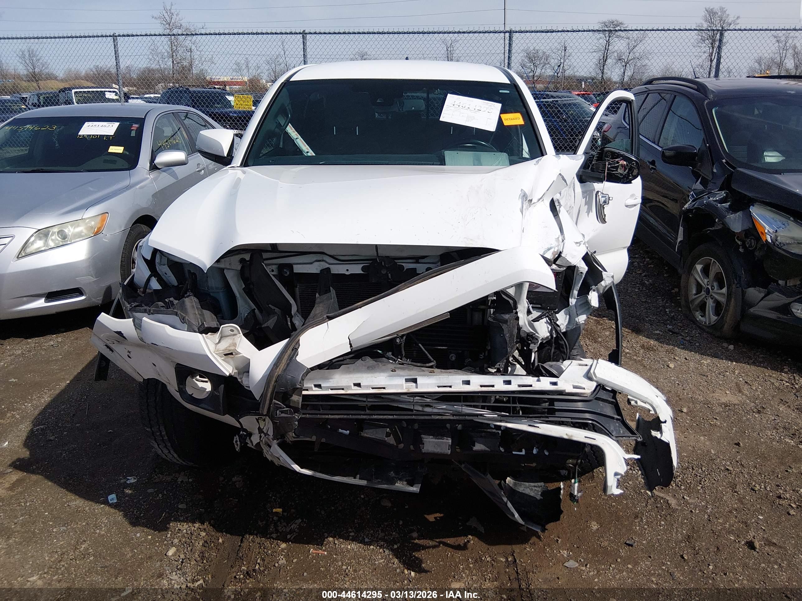 TOYOTA TACOMA image 6