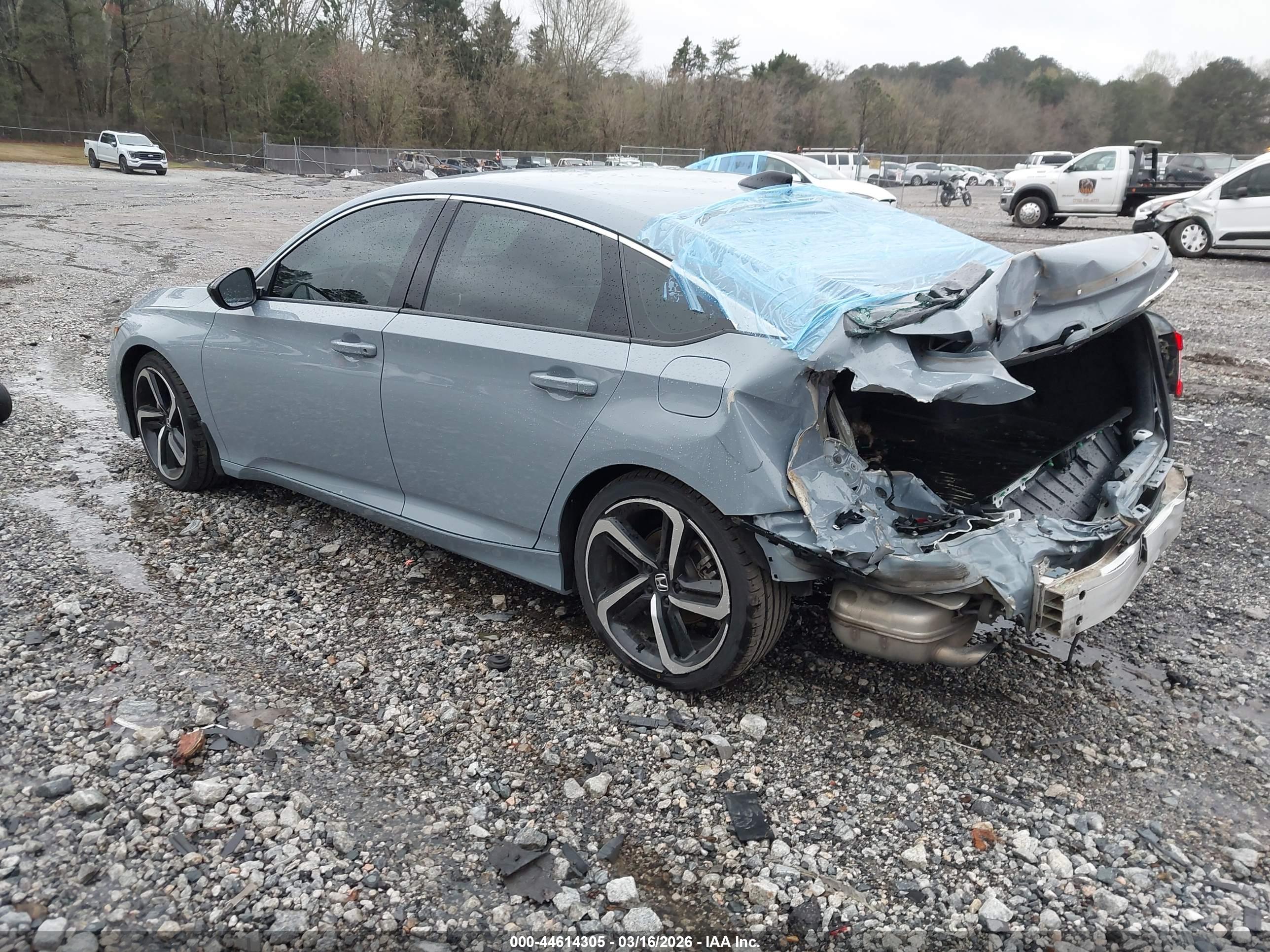 HONDA ACCORD image 3