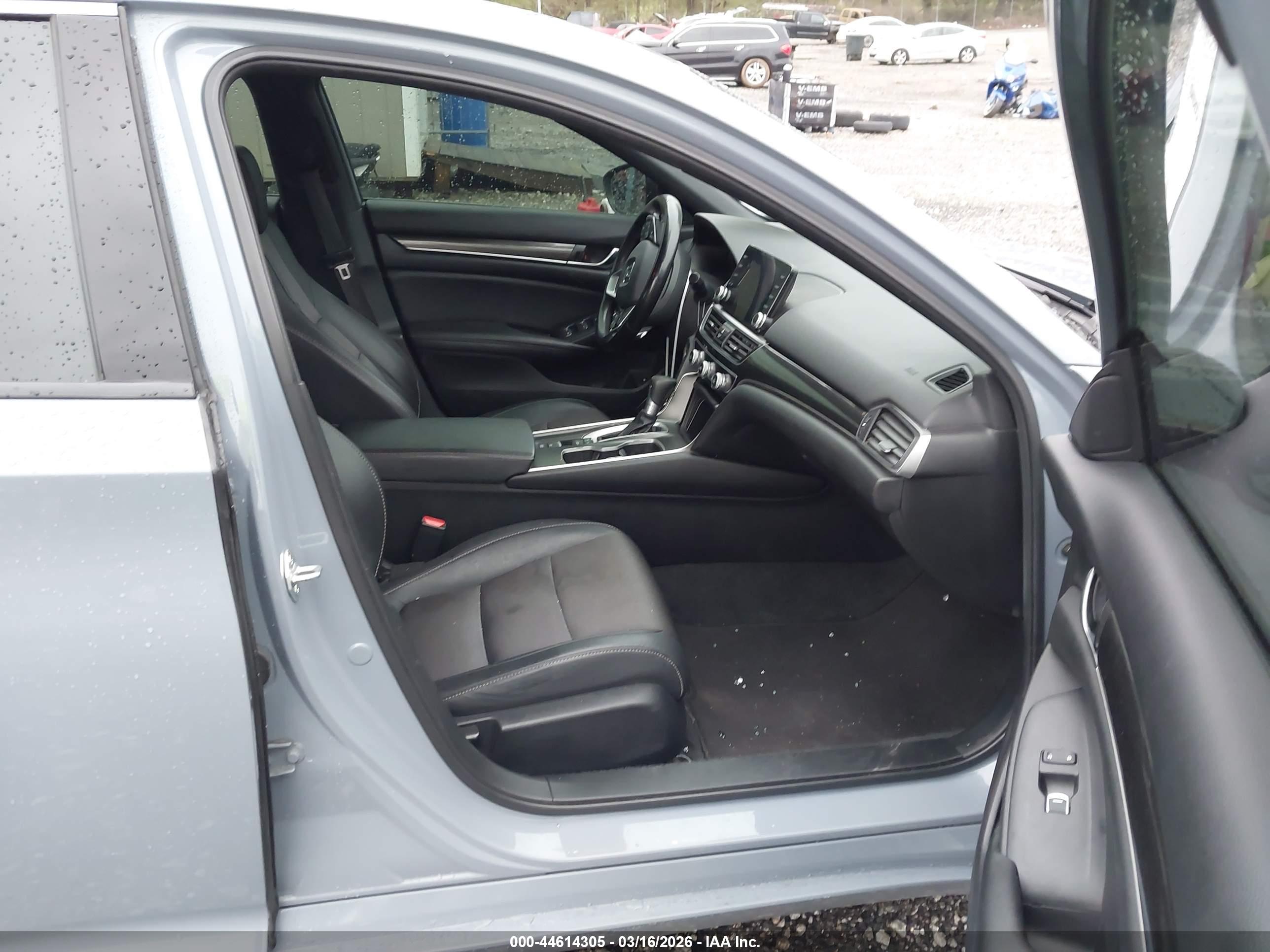 HONDA ACCORD image 5