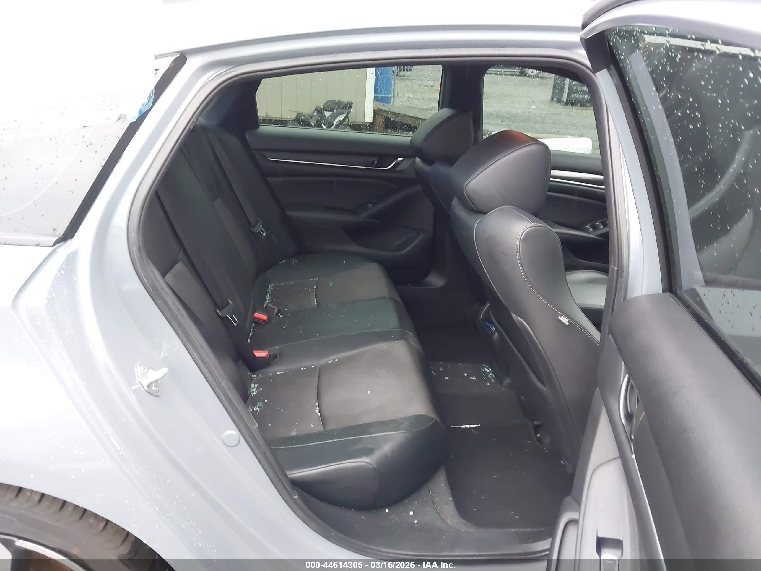 HONDA ACCORD image 8