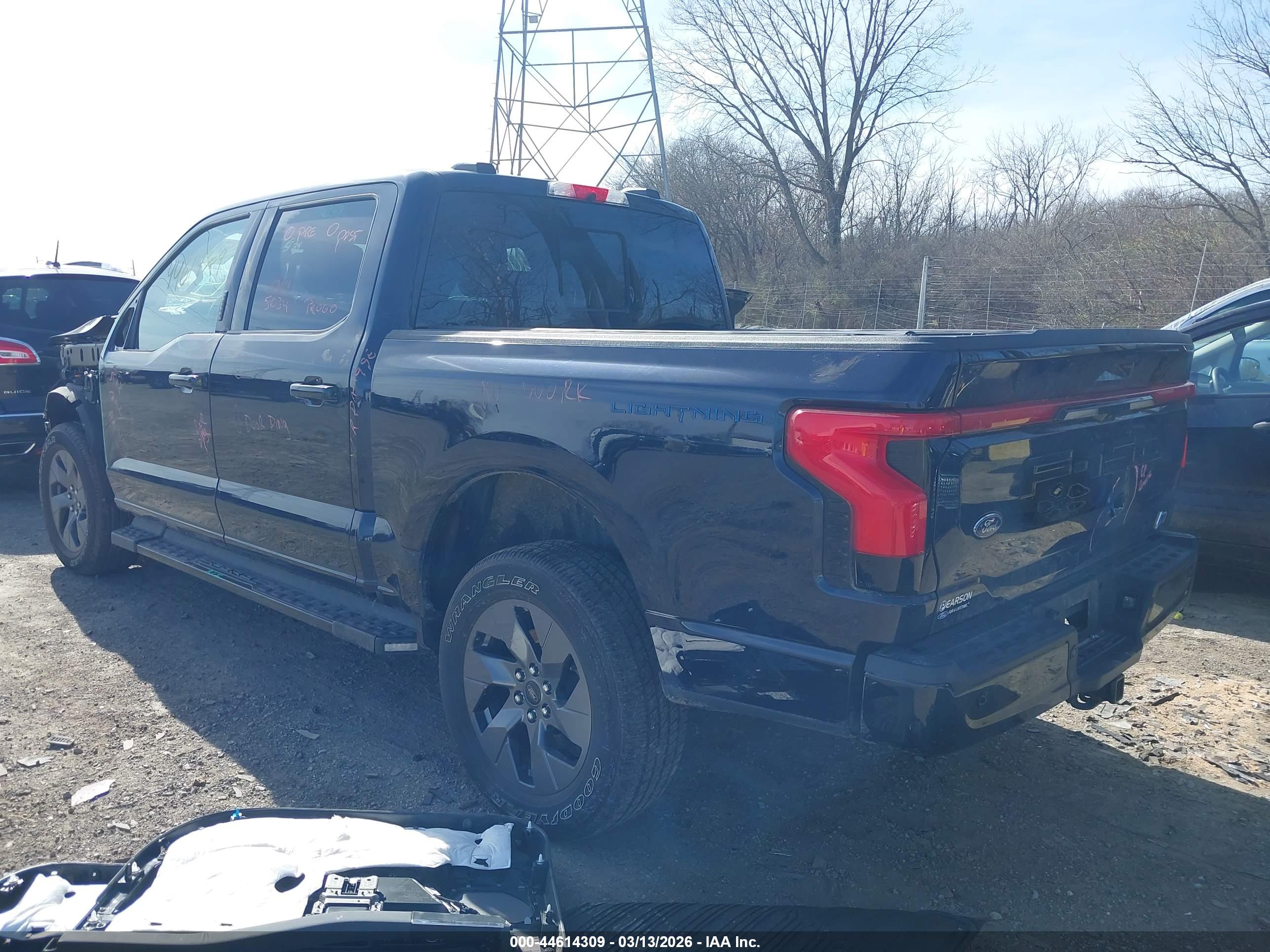 FORD F-150 image 3
