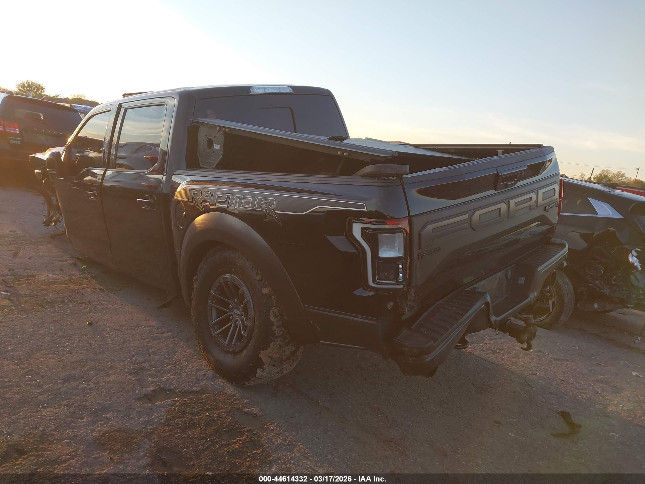 FORD F-150 image 3