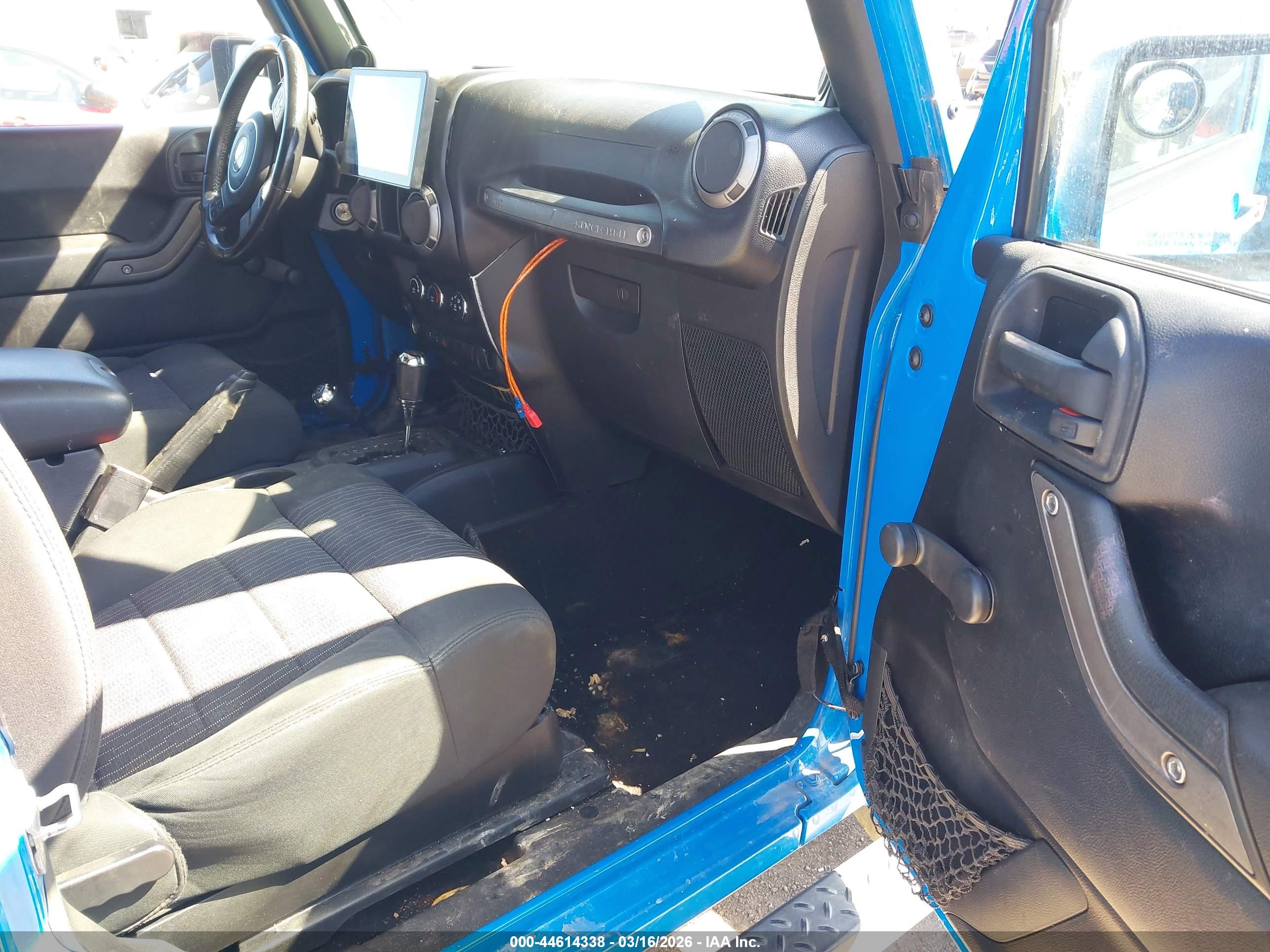 JEEP WRANGLER image 5