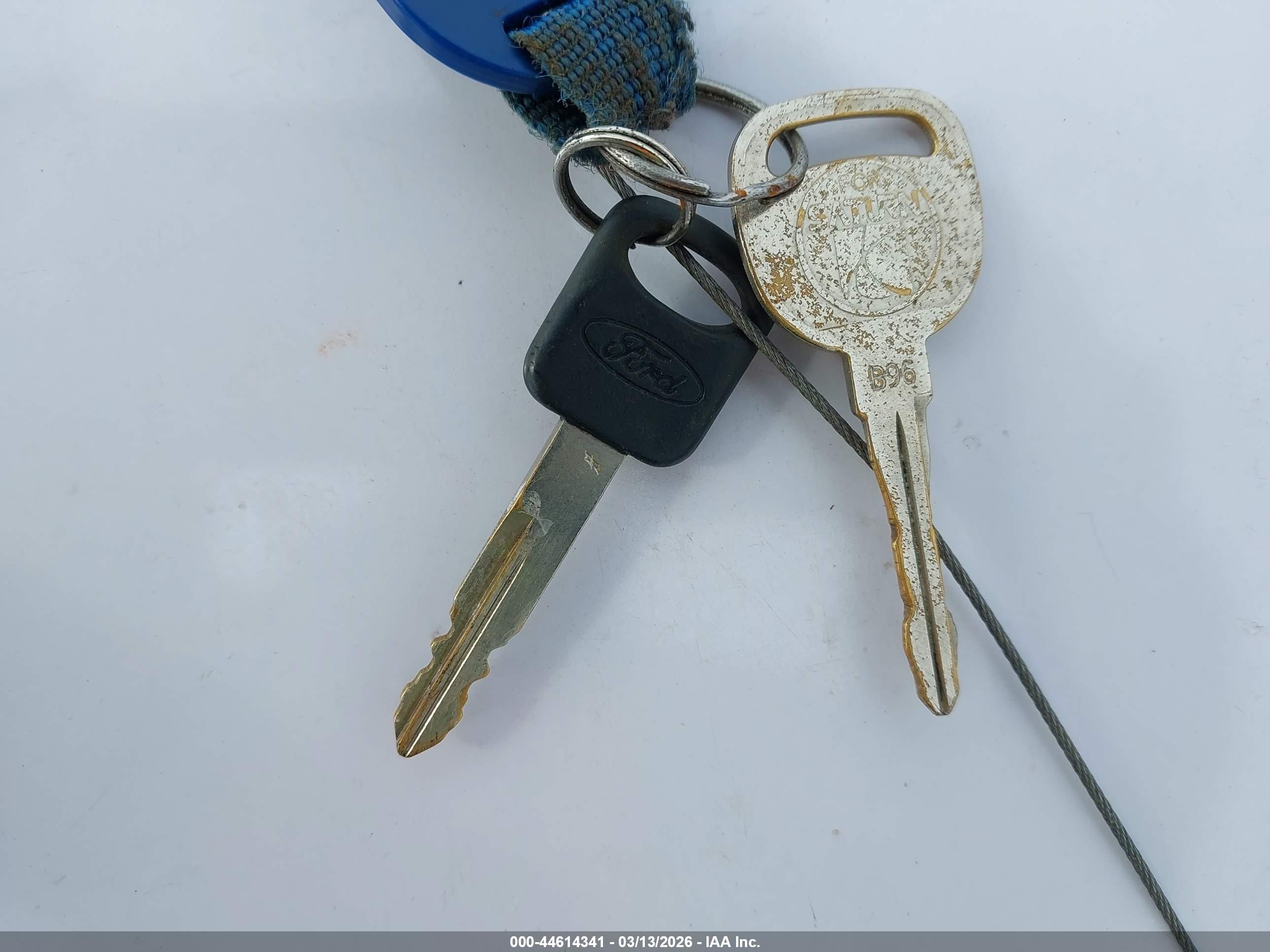 FORD E-350 image 11