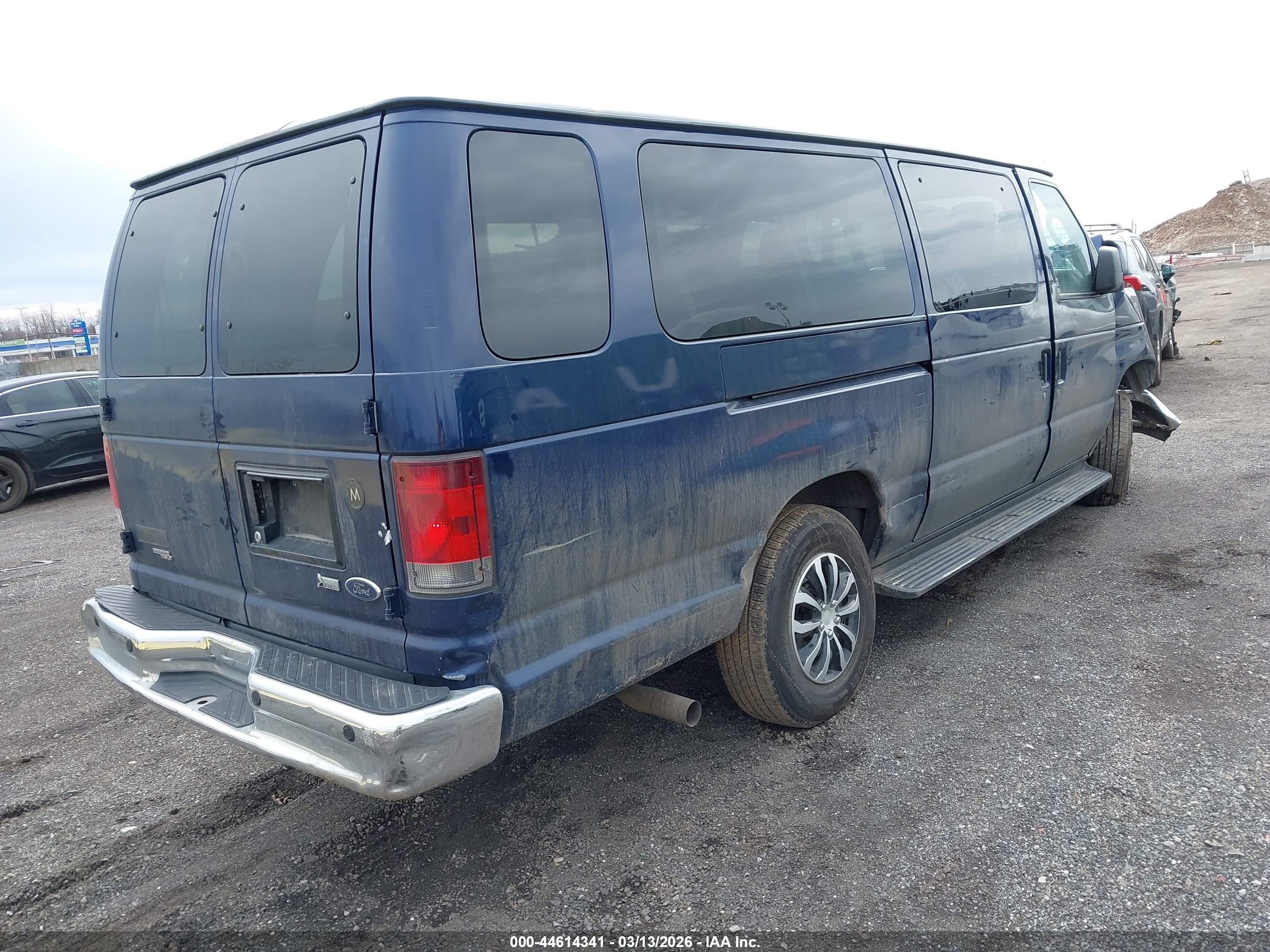 FORD E-350 image 4