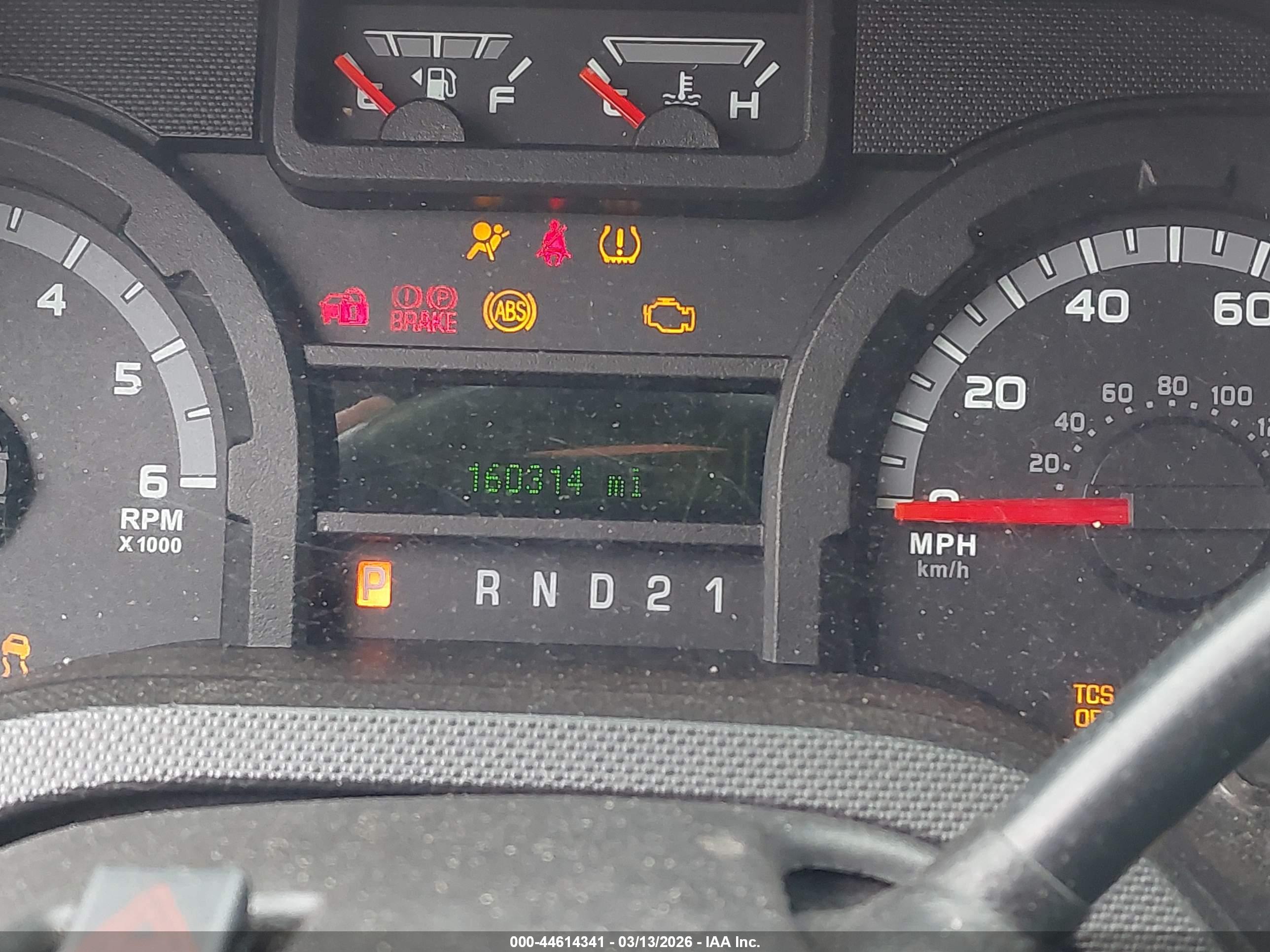 FORD E-350 image 7