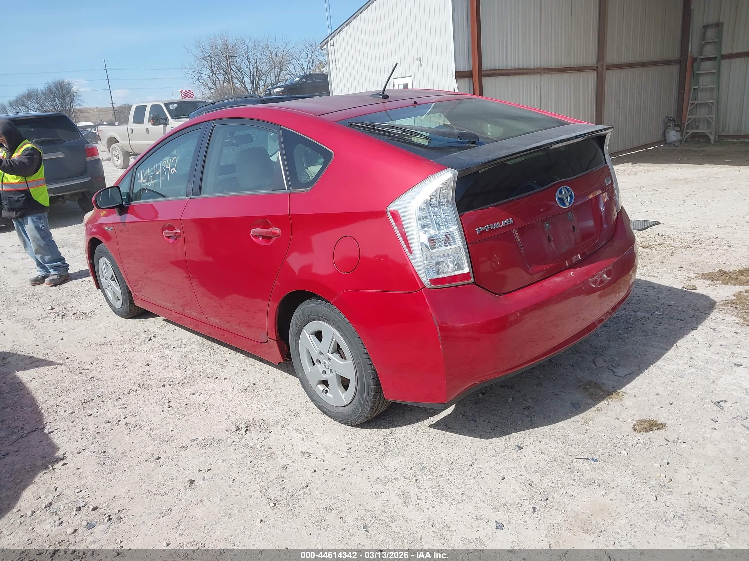 TOYOTA PRIUS image 3