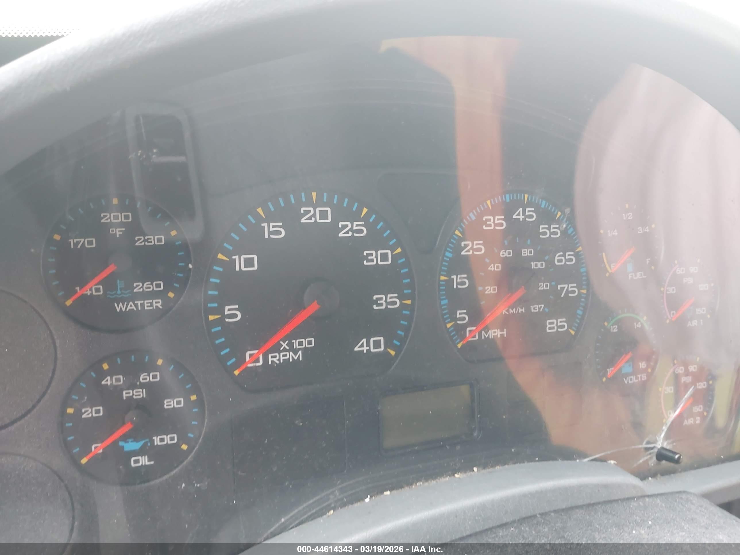 INTERNATIONAL 4000 image 6