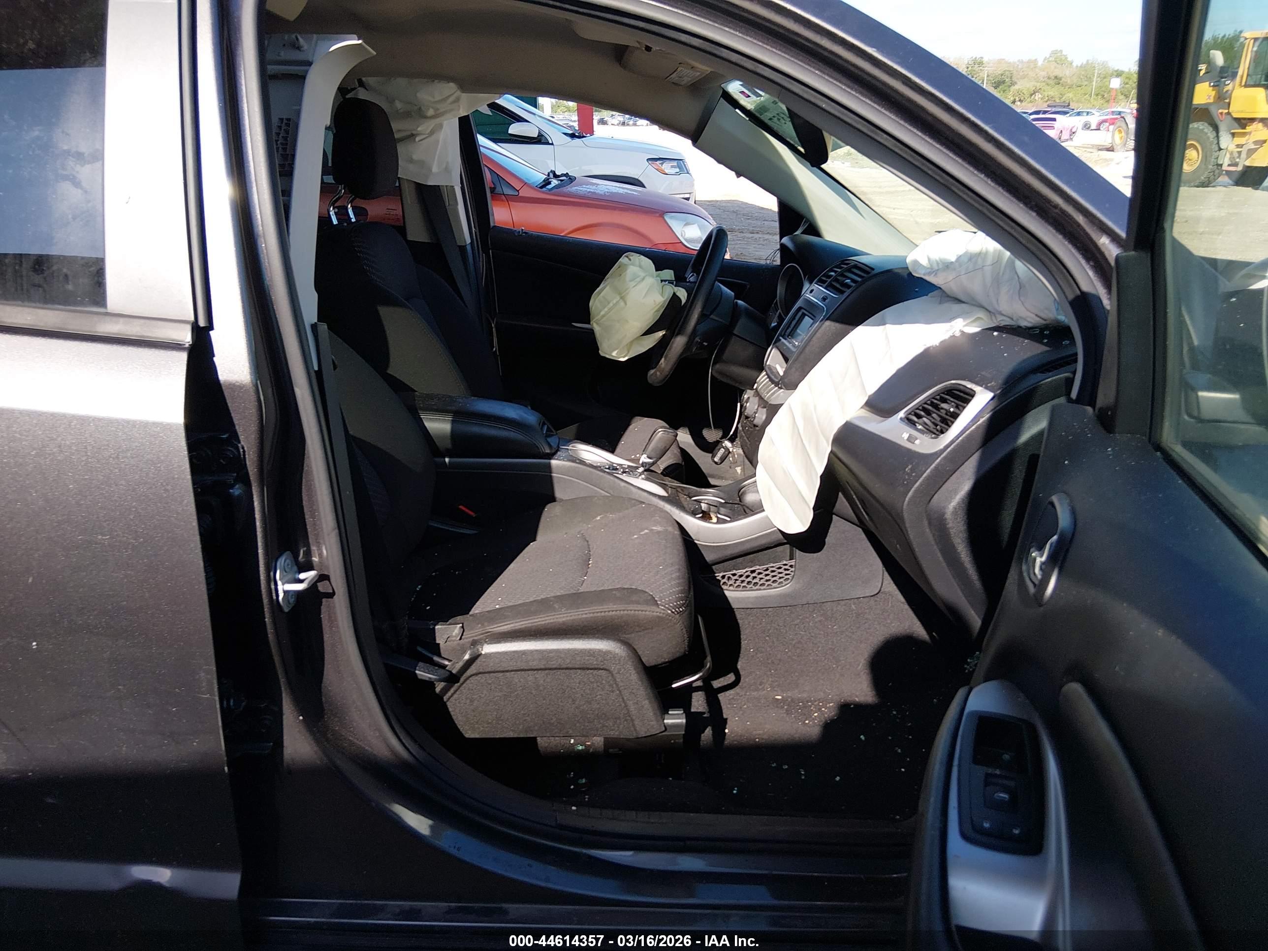 DODGE JOURNEY image 5