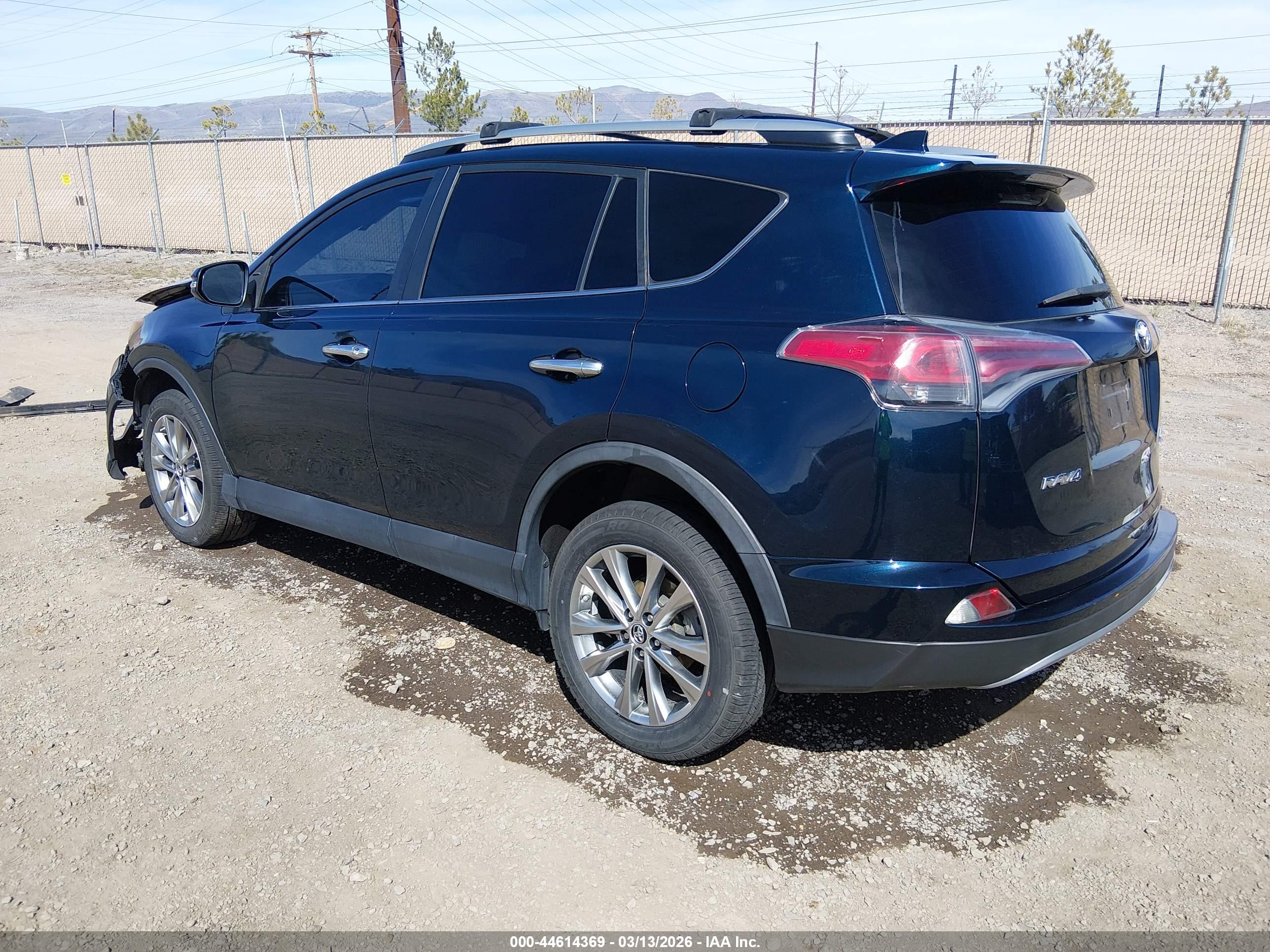 TOYOTA RAV4 image 3
