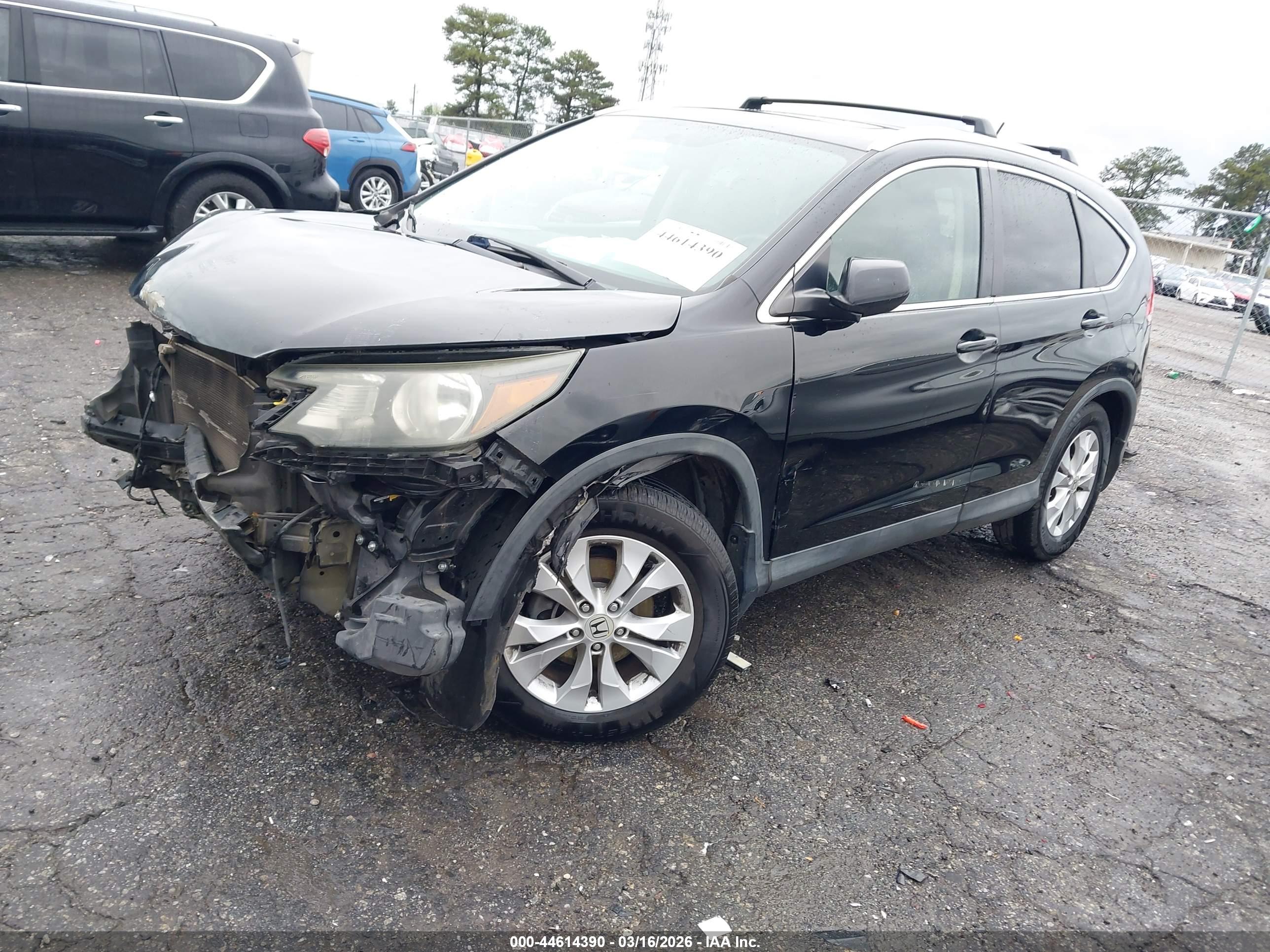HONDA CR-V image 2