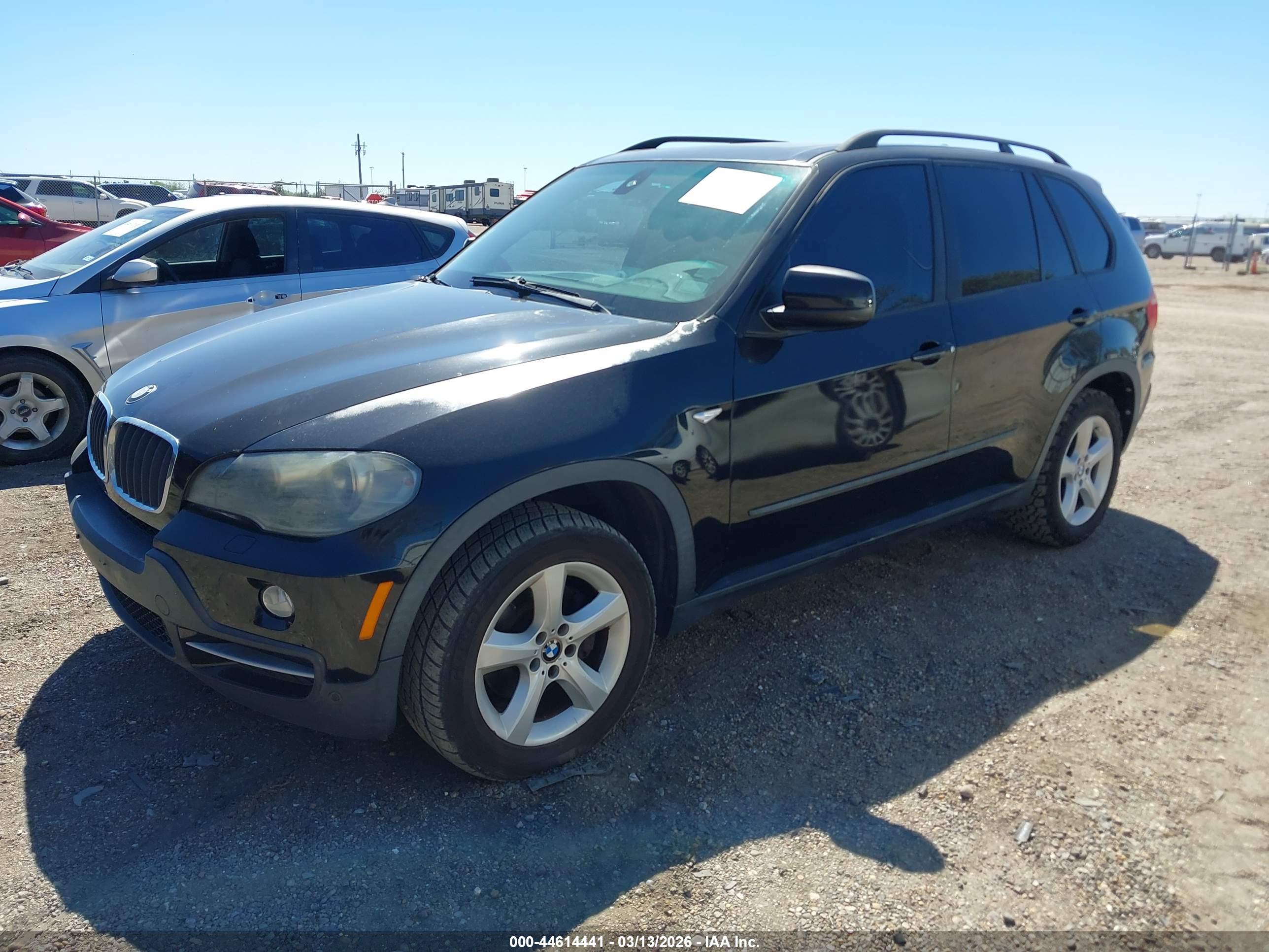 BMW X5 image 2