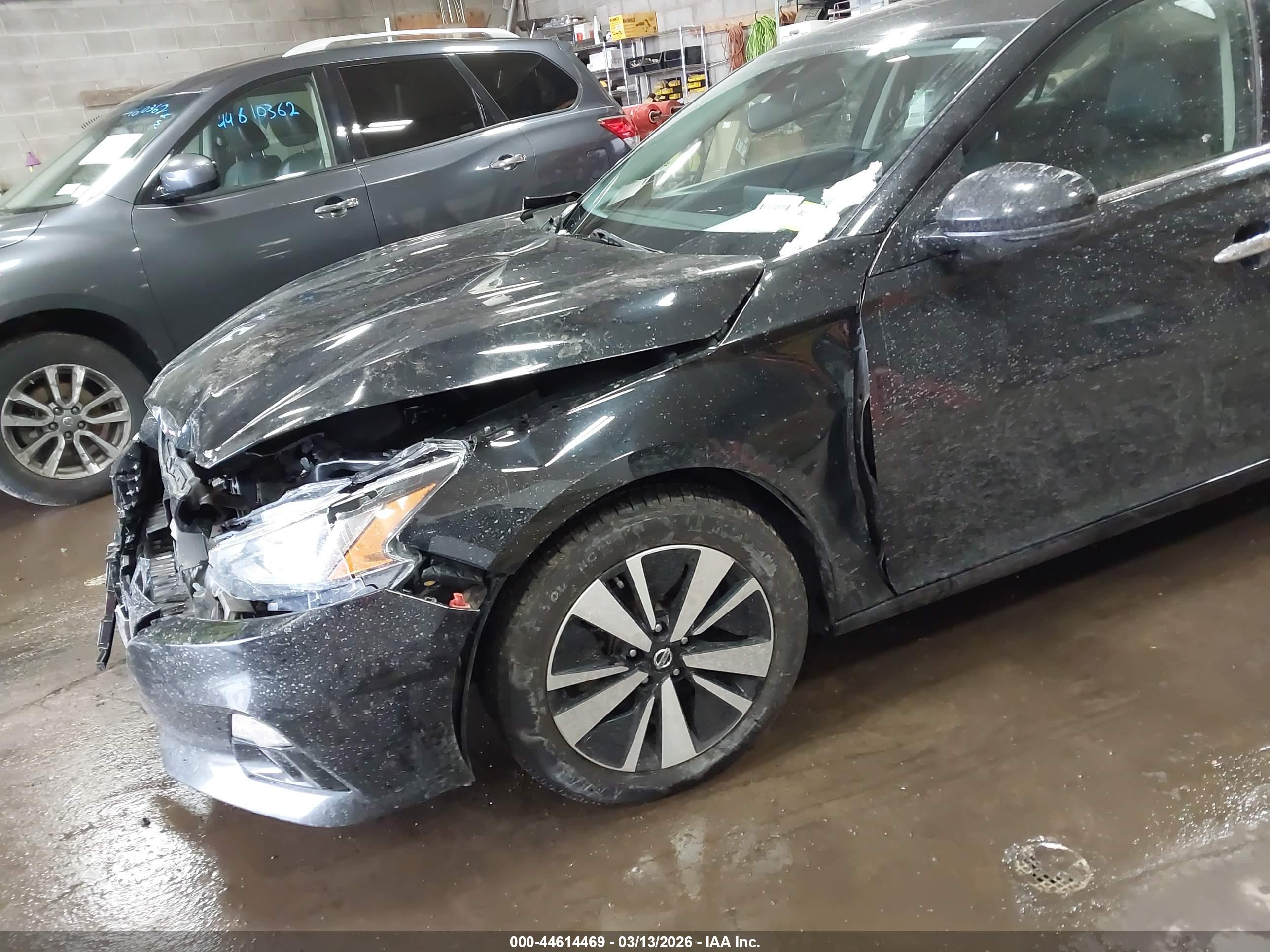 NISSAN ALTIMA image 6