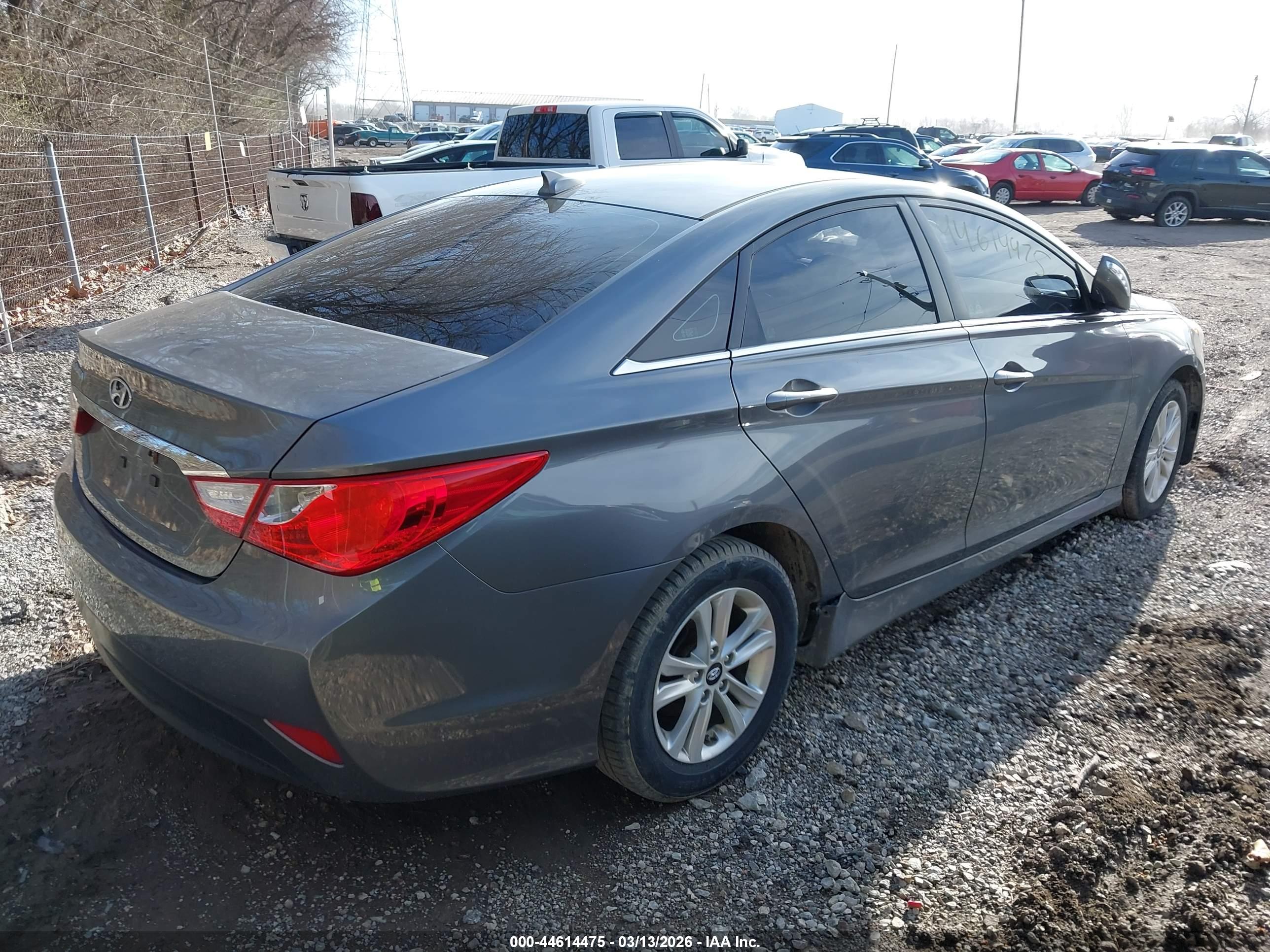 HYUNDAI SONATA image 4