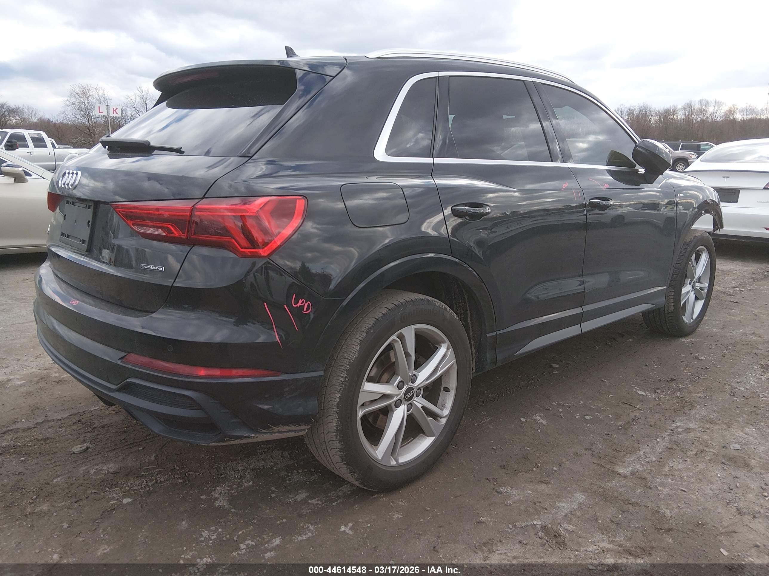 AUDI Q3 image 4